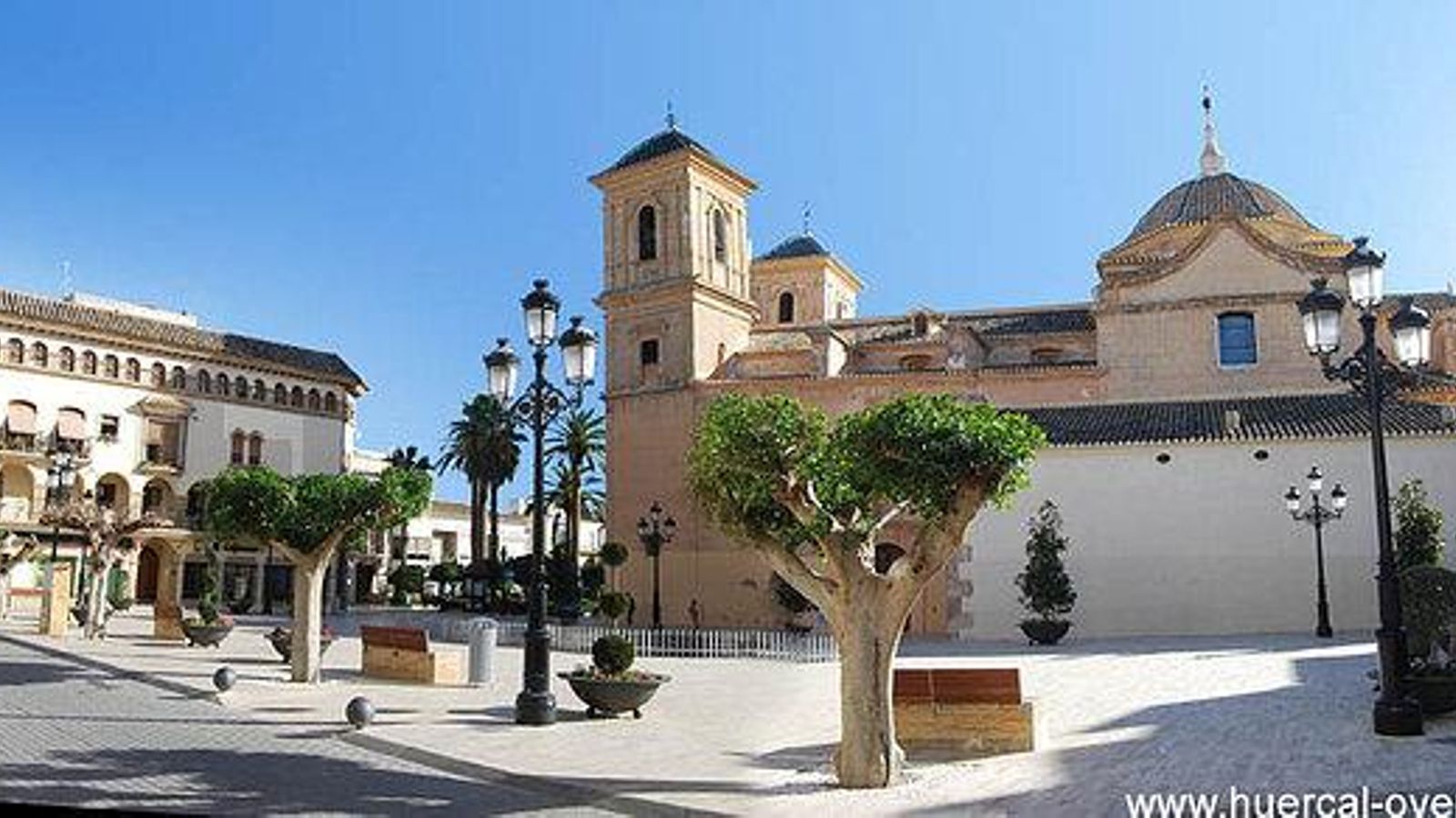 Glorieta de Huércal-Overa.