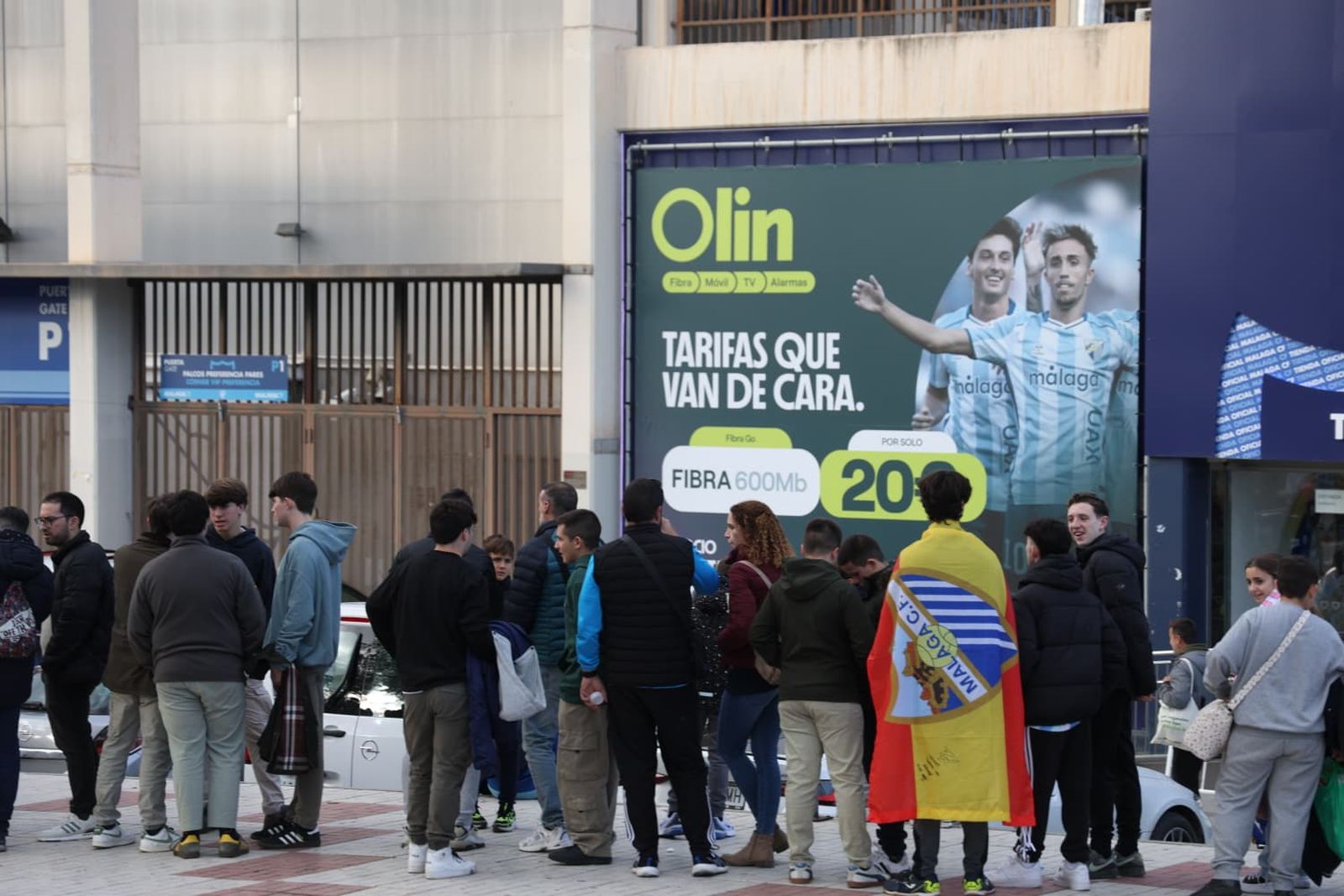 Búscate en las fotos del entrenamiento del Málaga CF en La Rosaleda