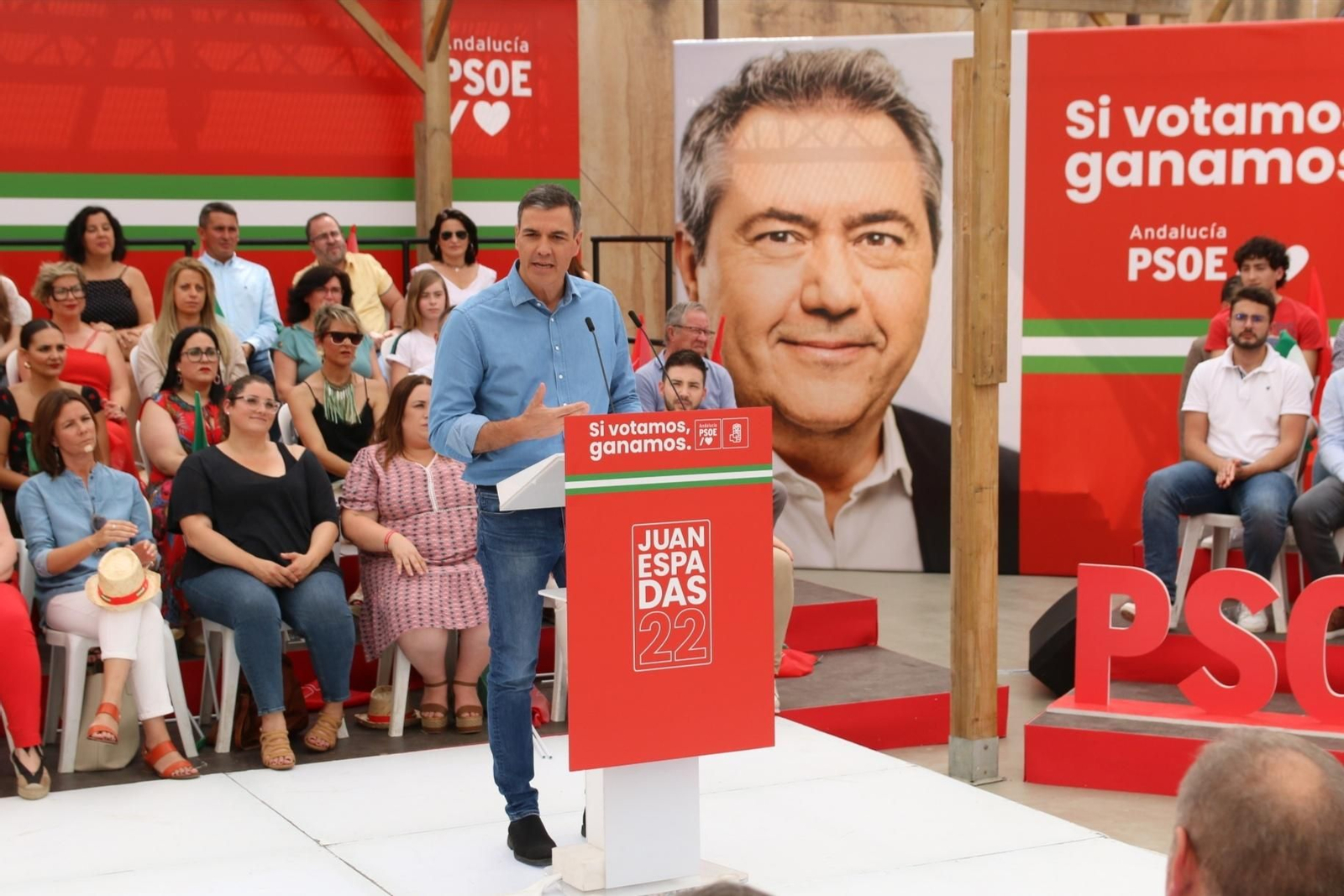 Juan Espadas comienza la campaña electoral con Pedro Sánchez, en imágenes