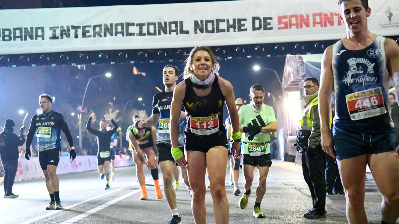 En imágenes: búscate en tu llegada a meta de la Carrera de San Antón 2025 (3)