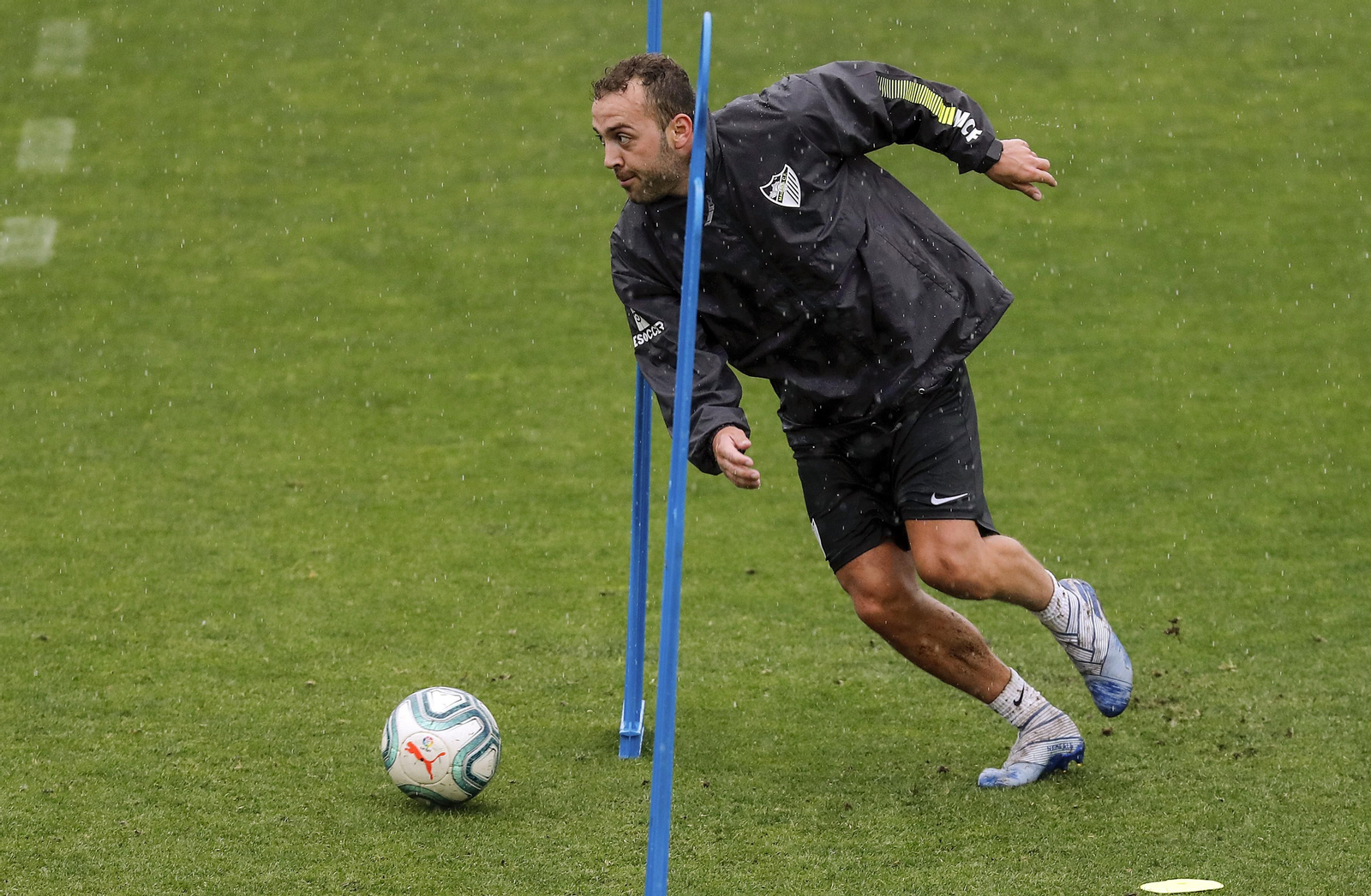 Agua de mayo en La Rosaleda