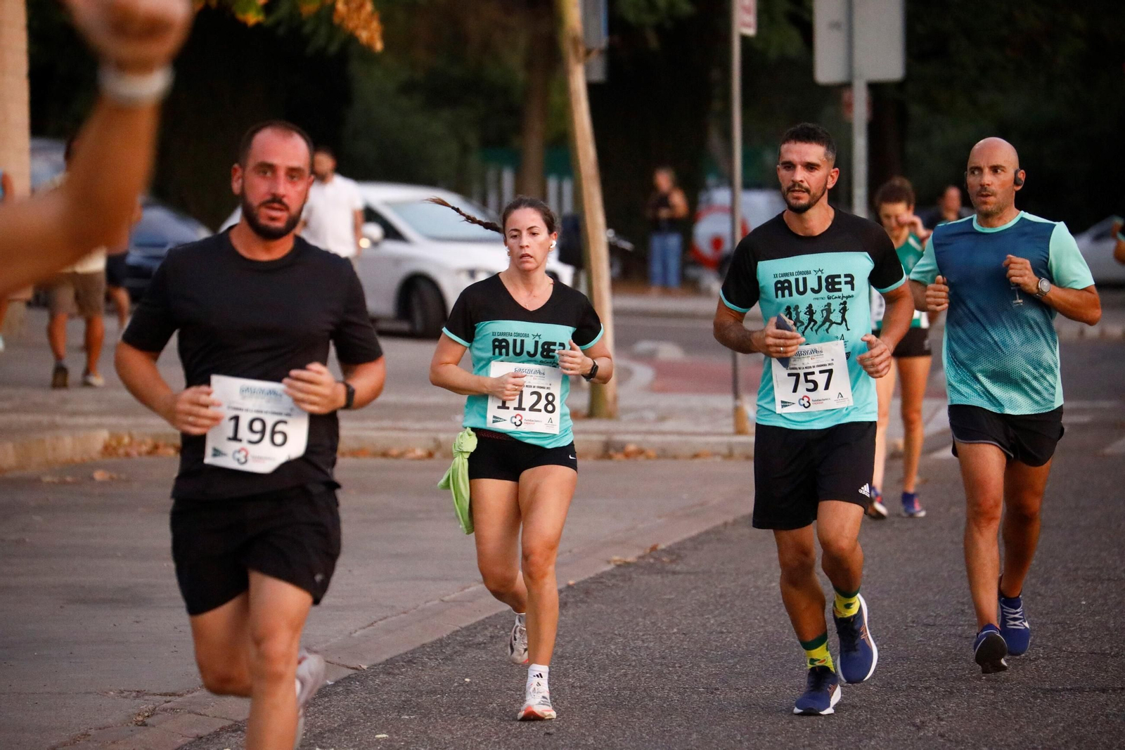 Las mejores imágenes de la XX Carrera de la Mujer de Córdoba