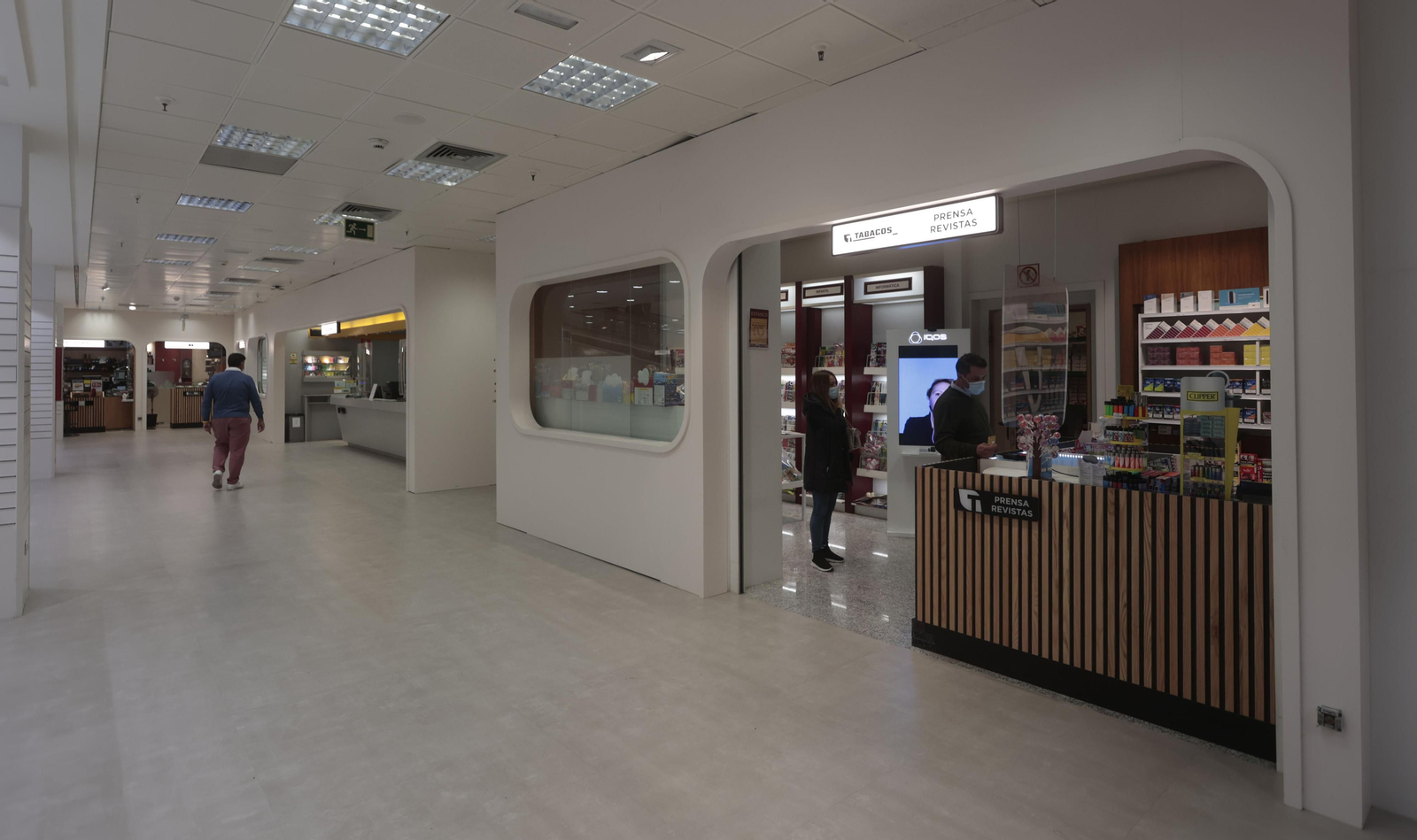 El Corte Inglés presenta las nuevas tiendas en su centro de Sevilla Este