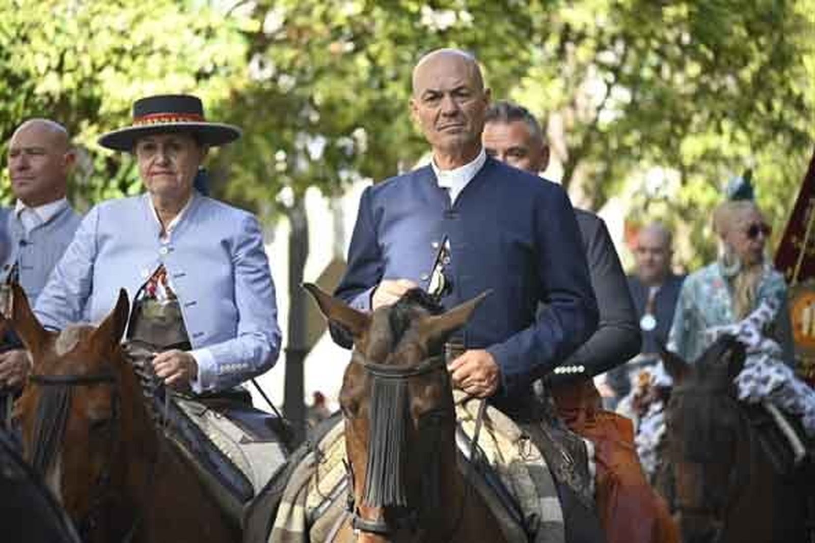 Las mejores imágenes de los peregrinos en la salida de Emigrantes