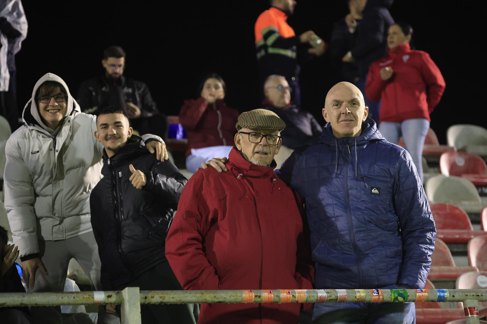 Búscate en el Nuevo Mirador durante el Algeciras - Villarreal B de Primera Federación