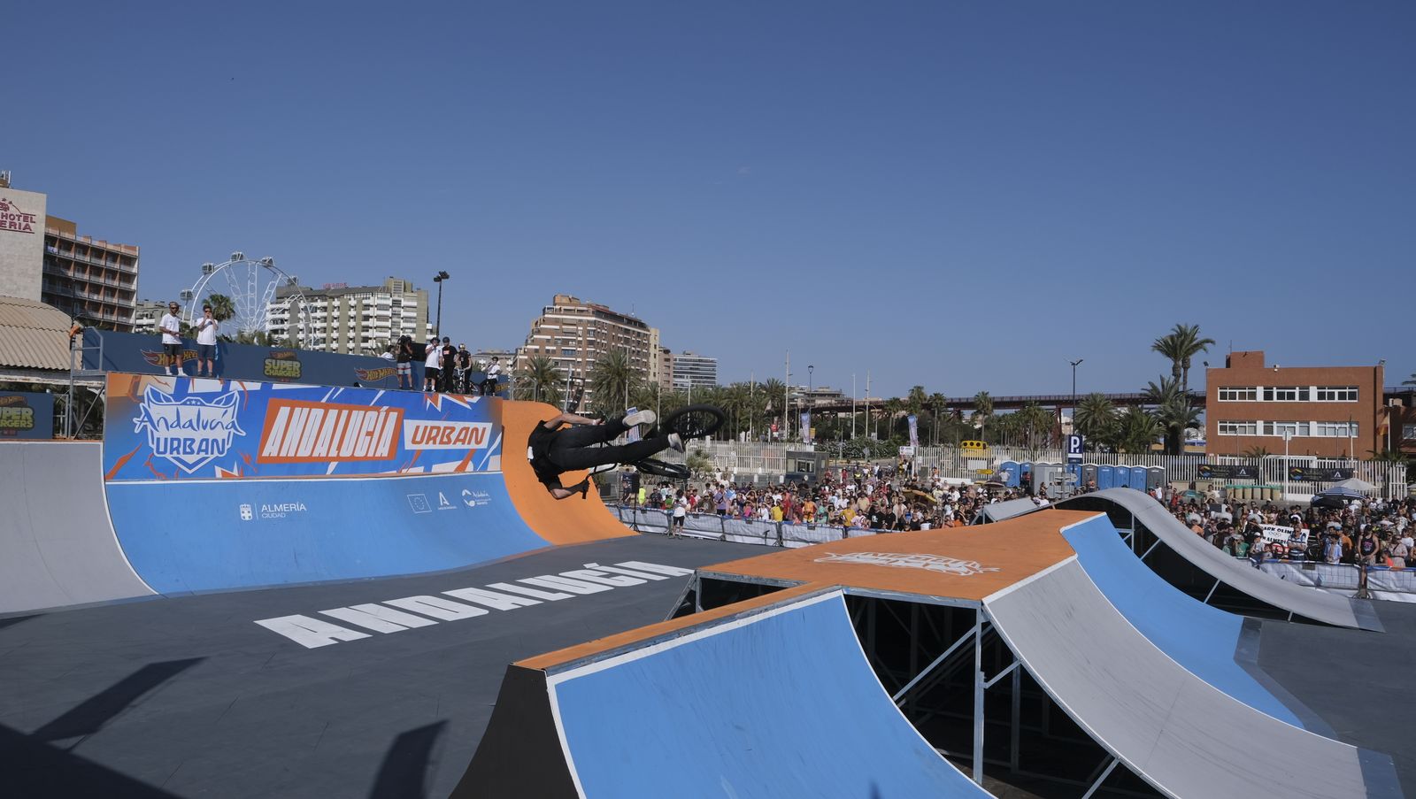 Imágenes de la tercera jornada de la Andalucía World Series Almería