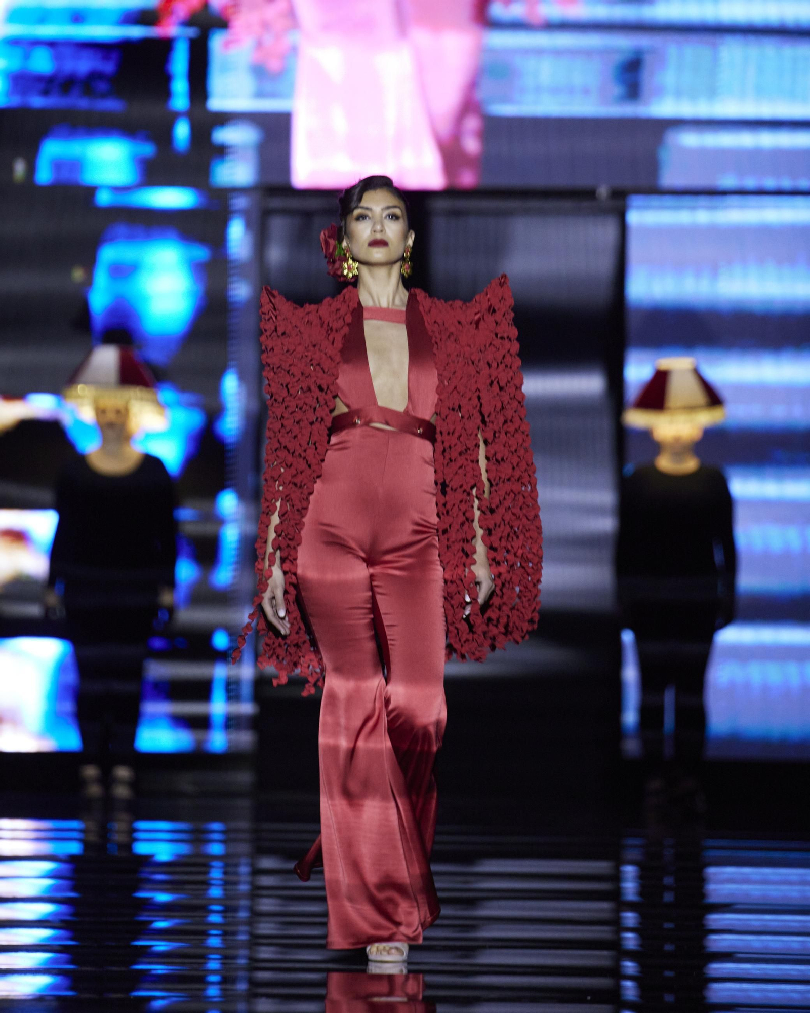 El desfile de Flor de Cerezo en SIMOF 2025, todas las fotos