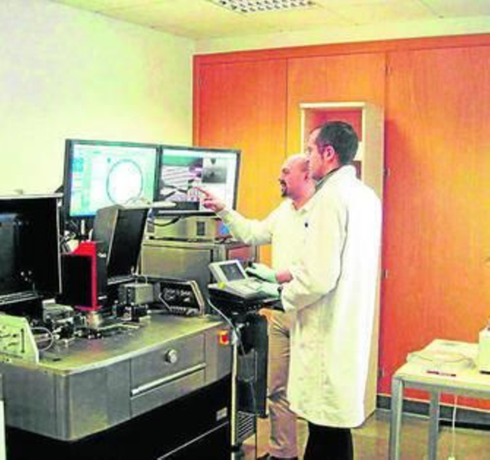 Los departamentos solían ahorrar una parte de su asignación anual para compras importantes.