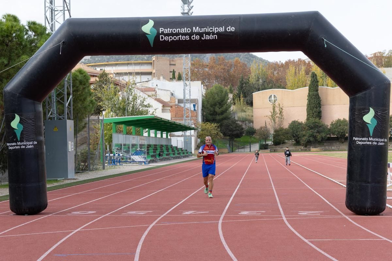 Convivencia y atletismo en estado puro, en la XXVI Carrera de los Puentes