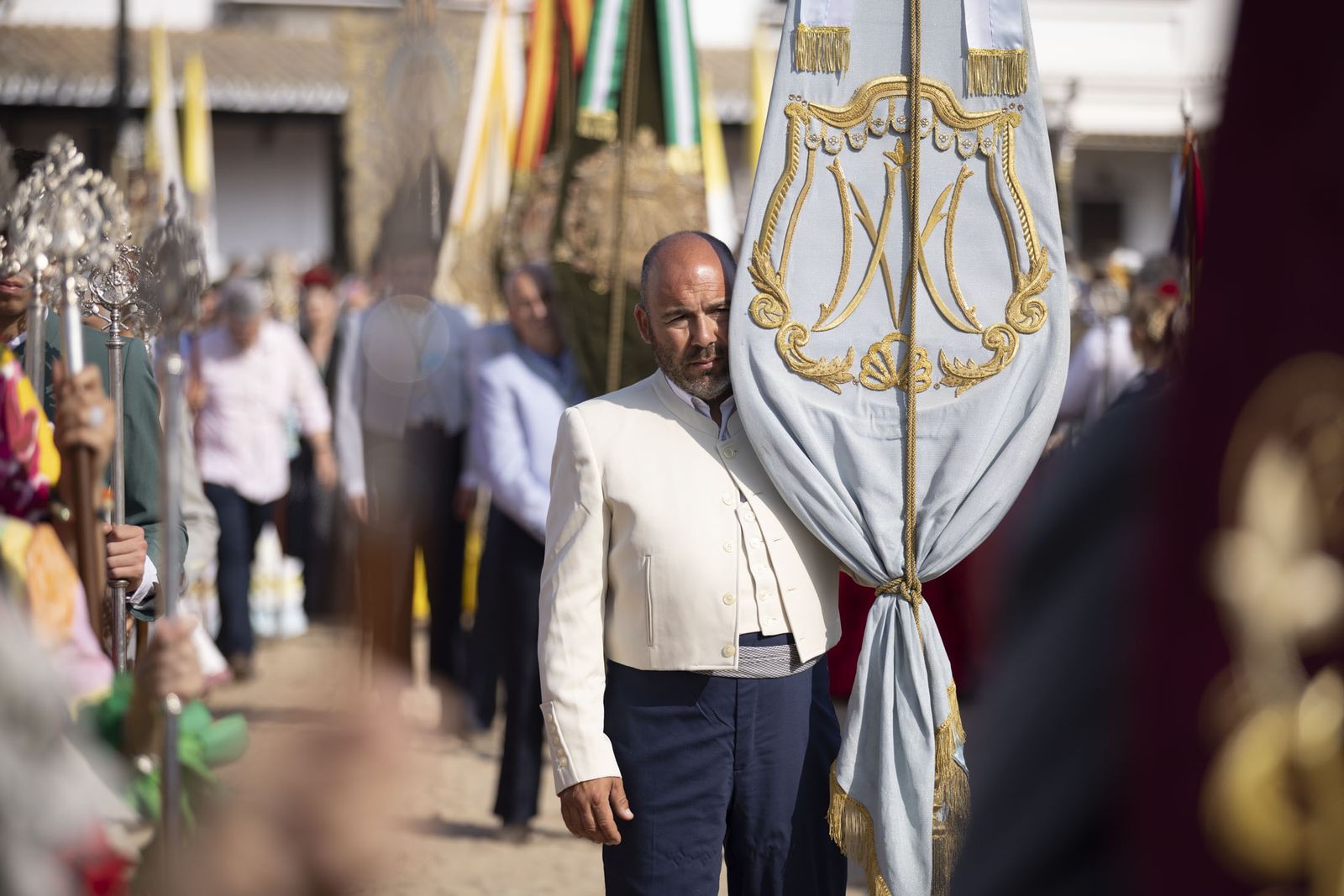 El Rocio 2023: Imágenes de la misa Pontifical del Domingo de Pentecostés