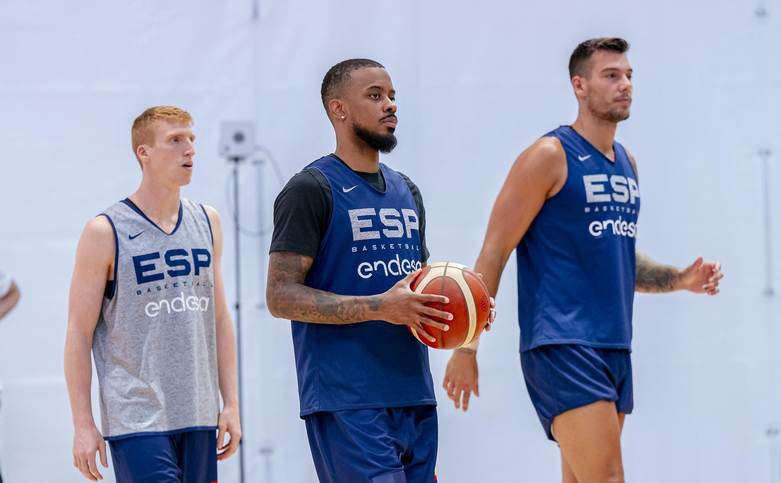 España, con Alberto Díaz, se conjura en Madrid antes de volar a París