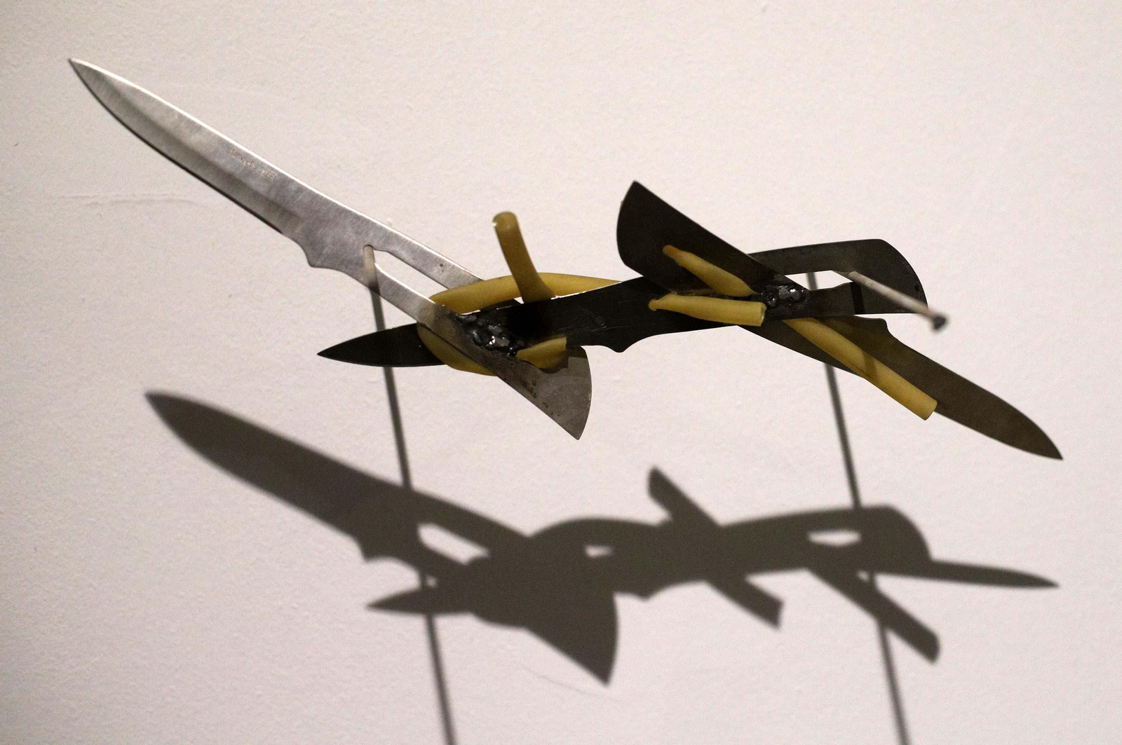 Inauguración de la exposición 'Flotación y subterfugio' de Javier Map, en imágenes