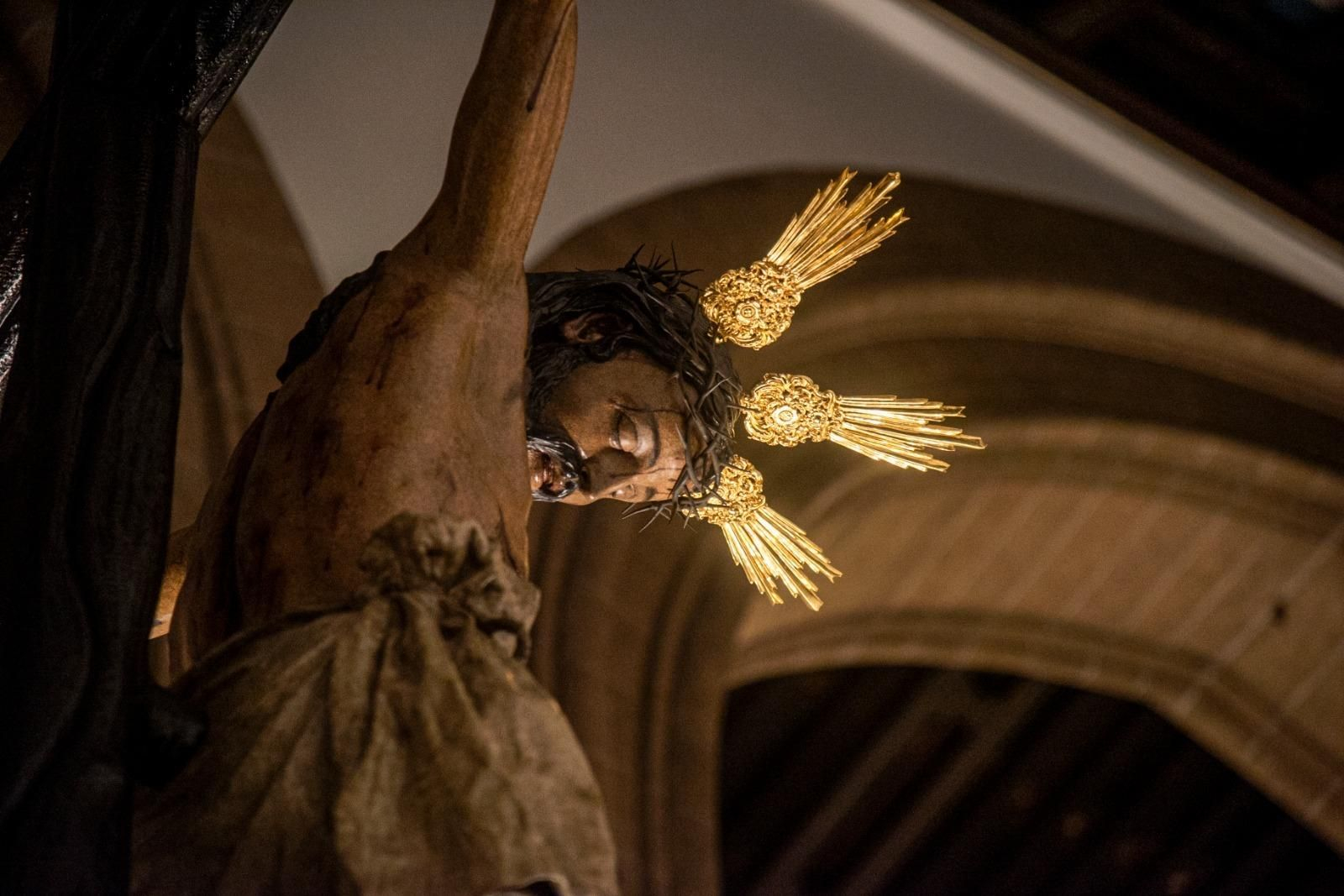 El Cristo de Burgos en su paso procesional