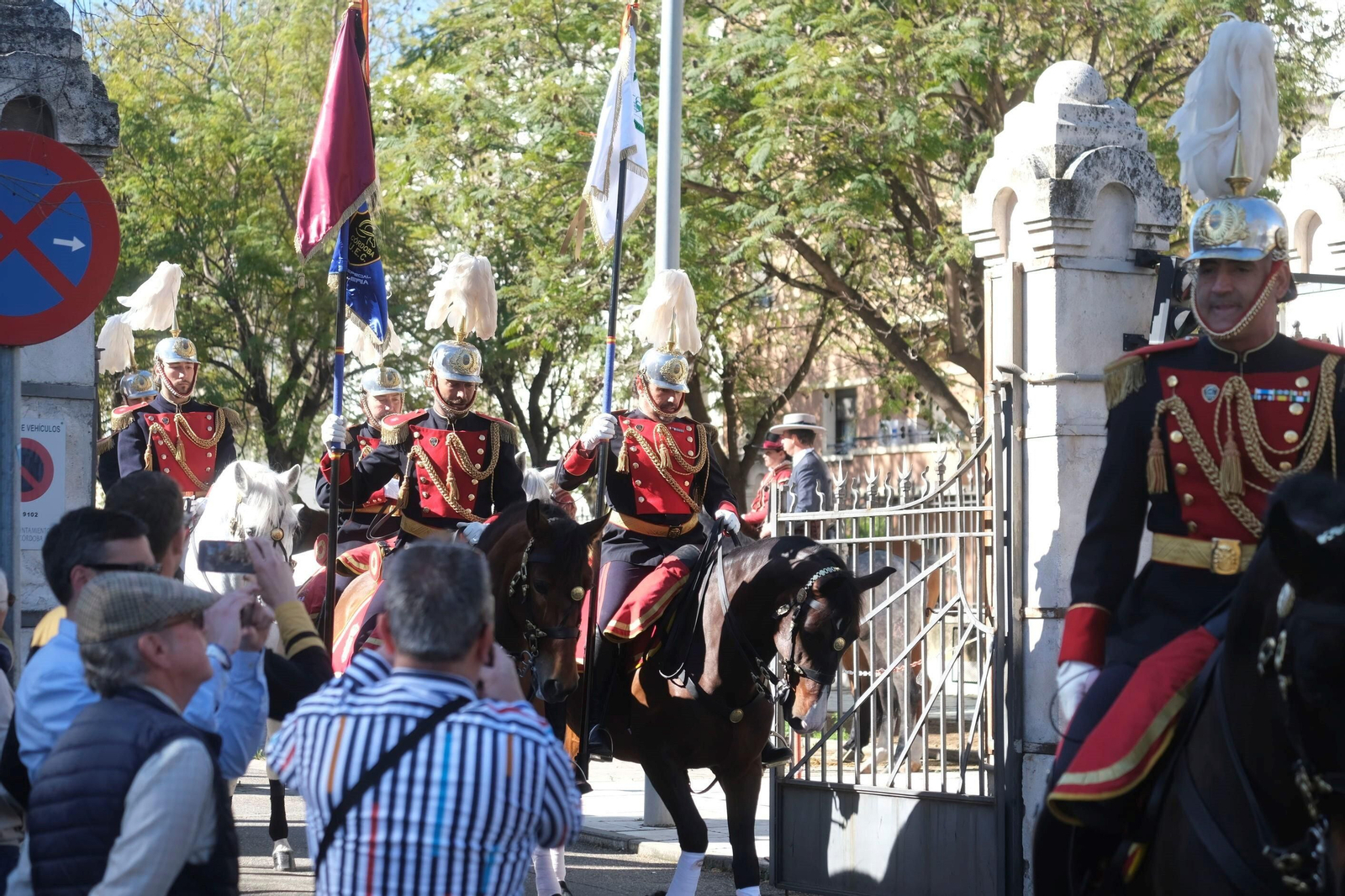 El desfile ecuestre con motivo de los 175 años de la Facultad de Veterinaria de Córdoba, en imágenes