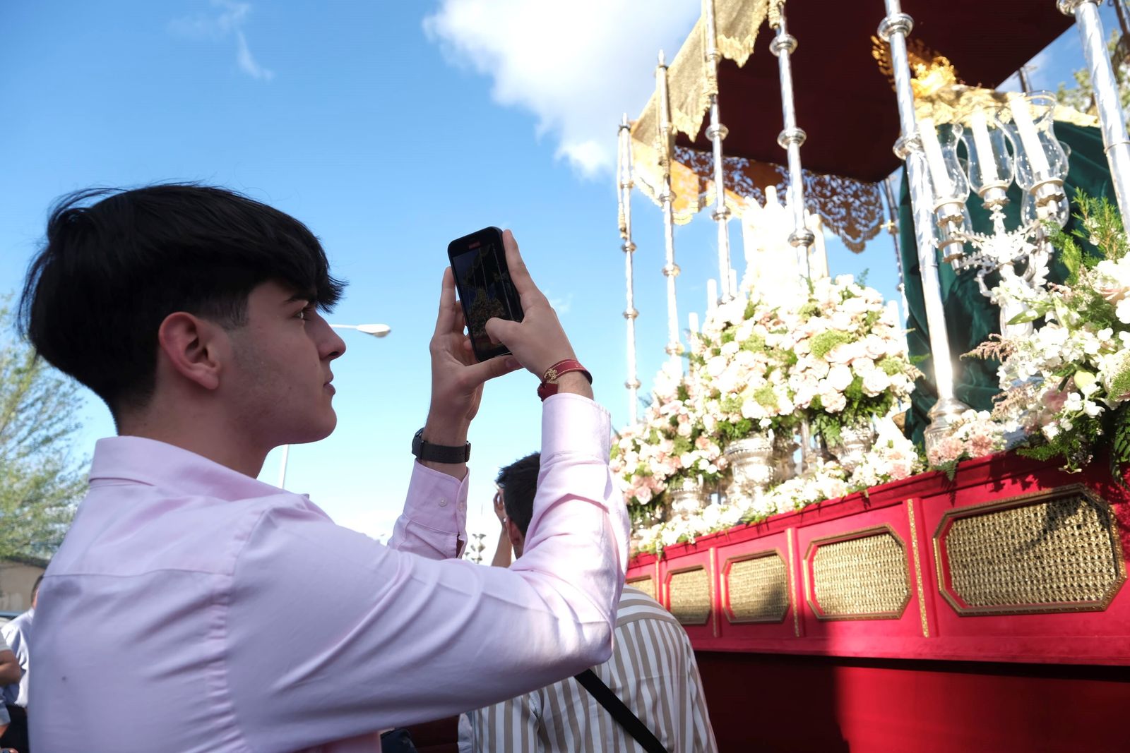 Sábado de Pasión en Córdoba: la procesión de la Prohermandad de la O, en imágenes