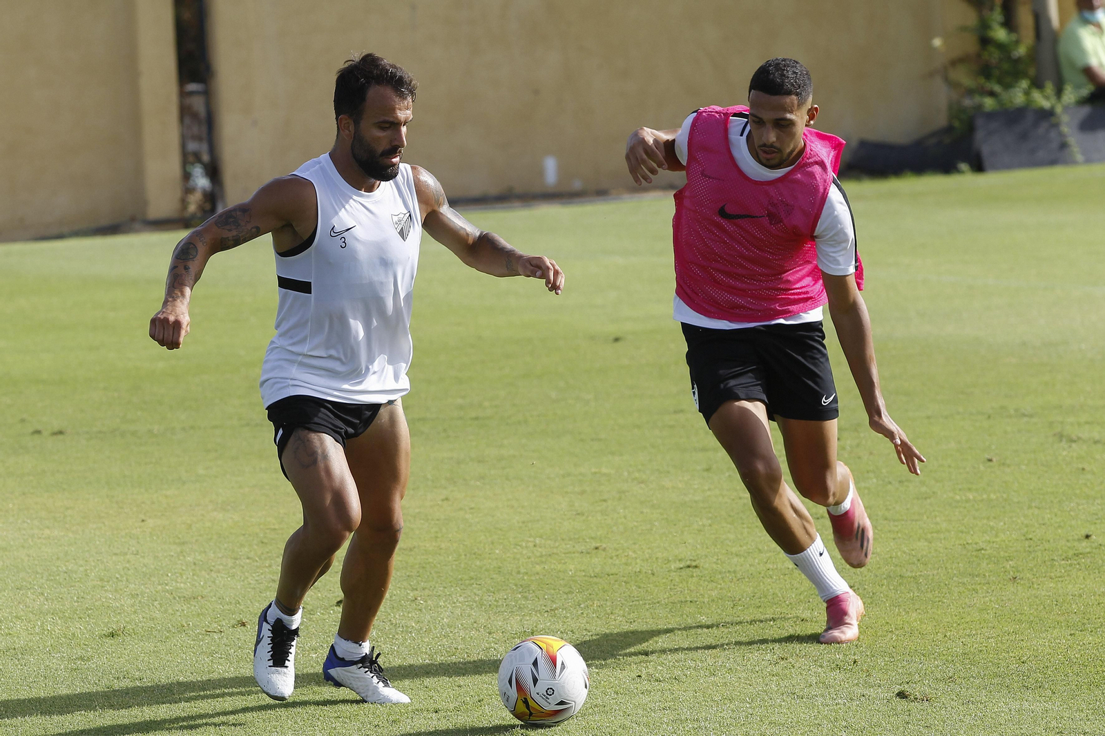 Las fotos del partido entre el Málaga y el Atlético Malagueño