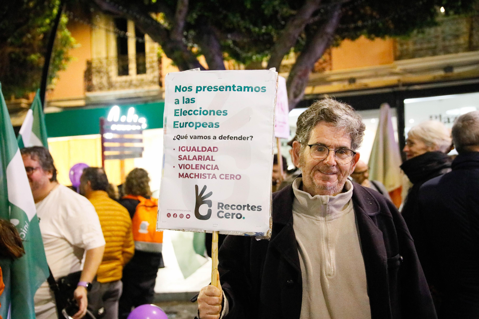 Galería de imágenes por el día de la mujer en Almería