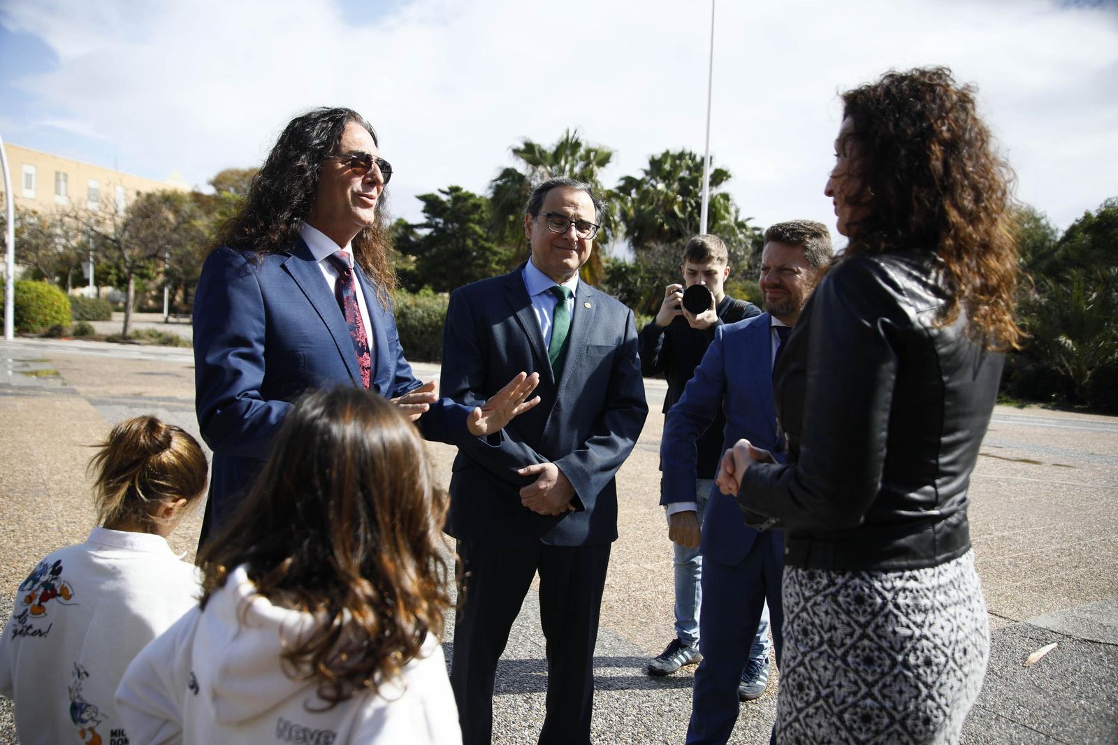 Las imágenes del acto de entrega de la Medalla de Oro a José Fernández Torres Tomatito, en la Universidad de Almería