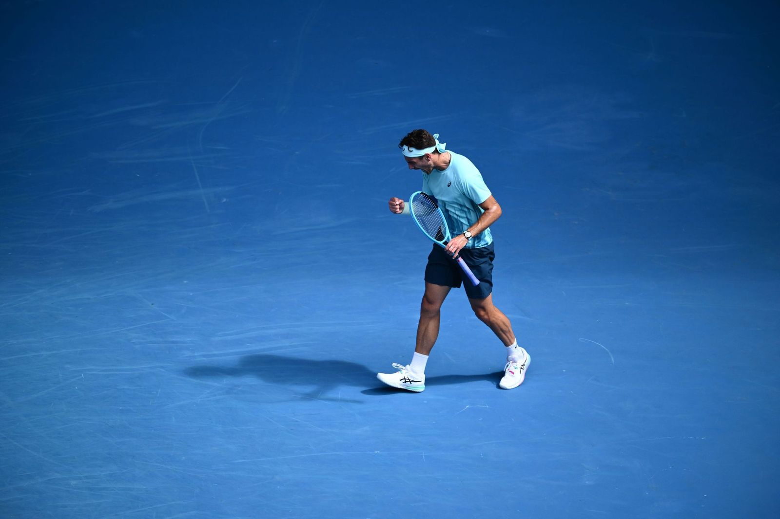 Las fotos de la retirada de Musetti ante Djokovic y del resto de cuartos de final