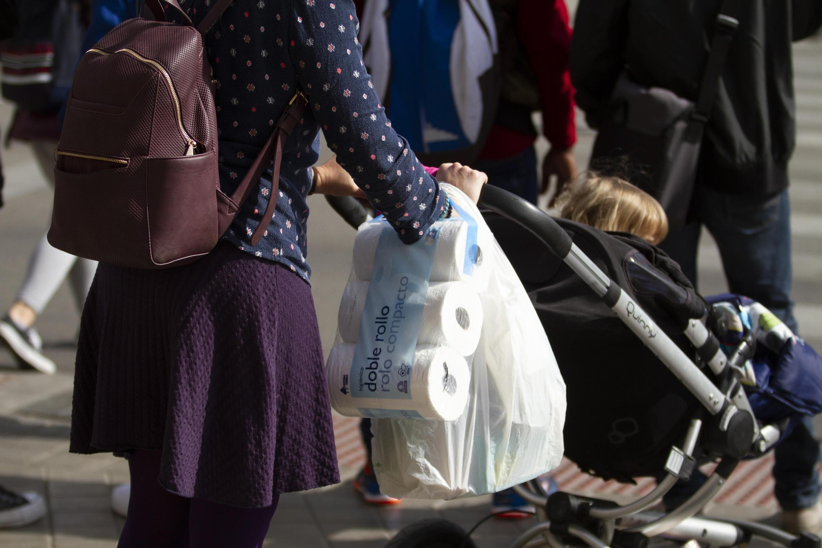 Todos al supermercado: acopio de papel higiénico