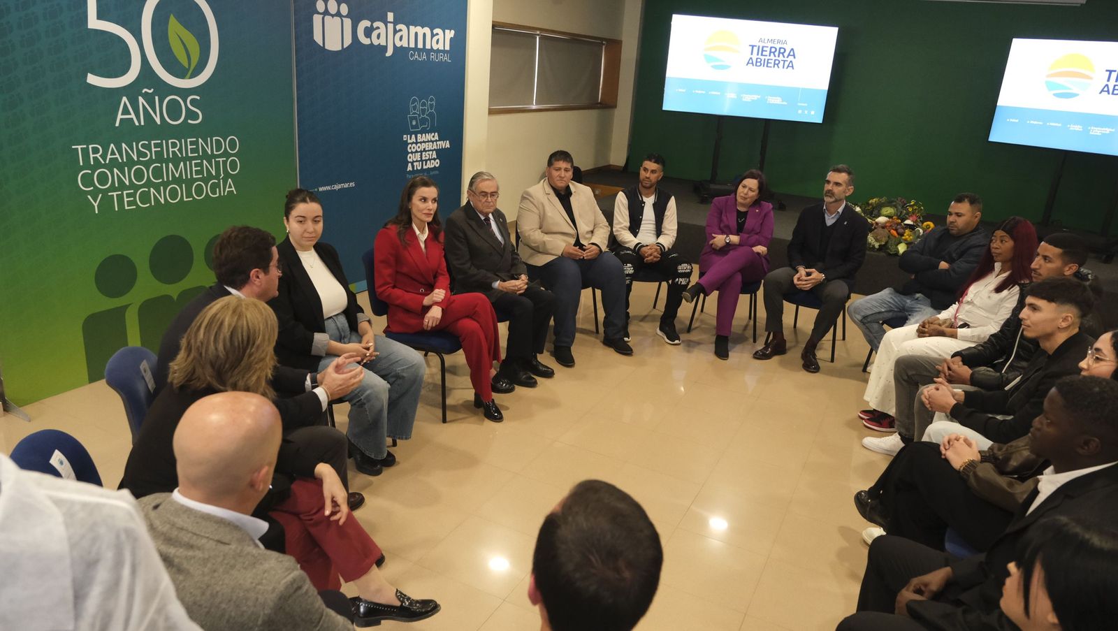 La visita de la reina Letizia a El Ejido, en imágenes