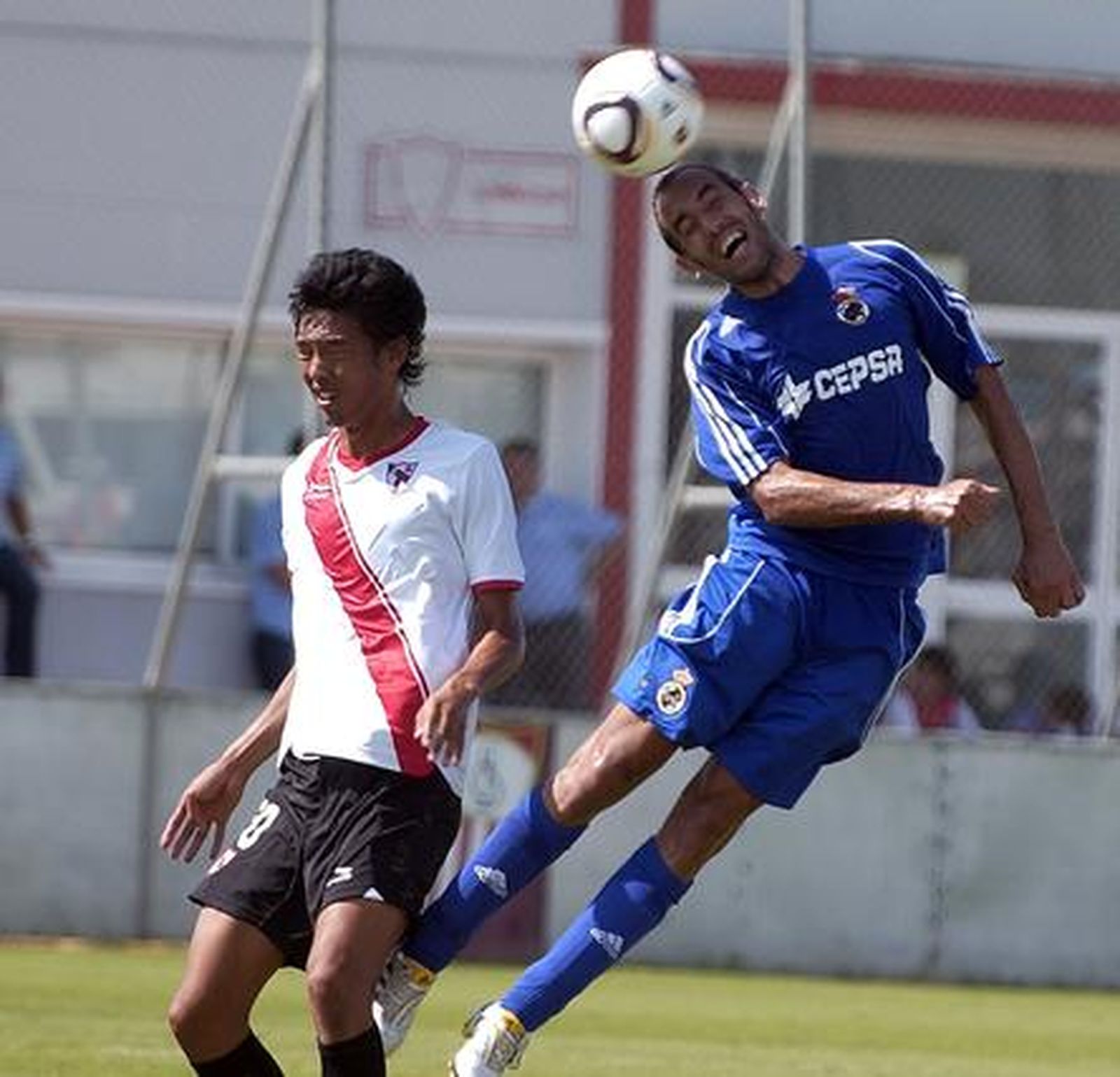La Balona golea al Sevilla Atlético y es más líder. 

Foto: Manuel Gomez