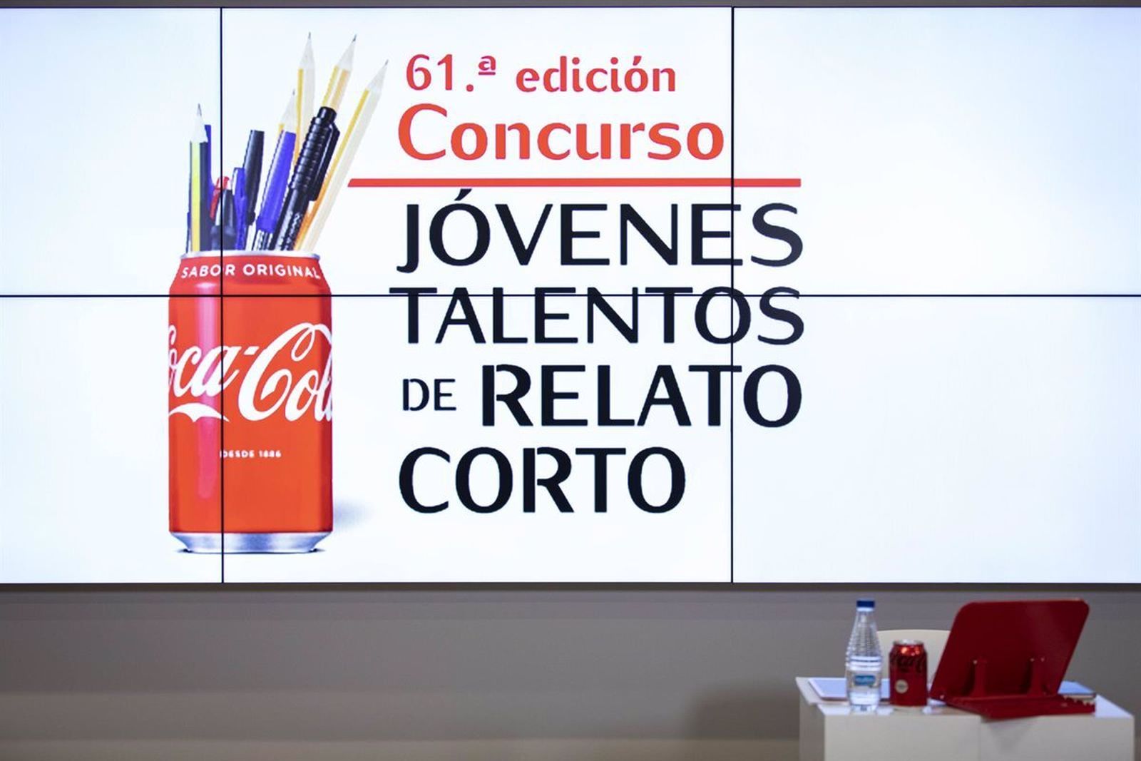 'El futuro como inspiración y una página en blanco': El reto que presenta Coca Cola a cerca de 1250 jóvenes andaluces