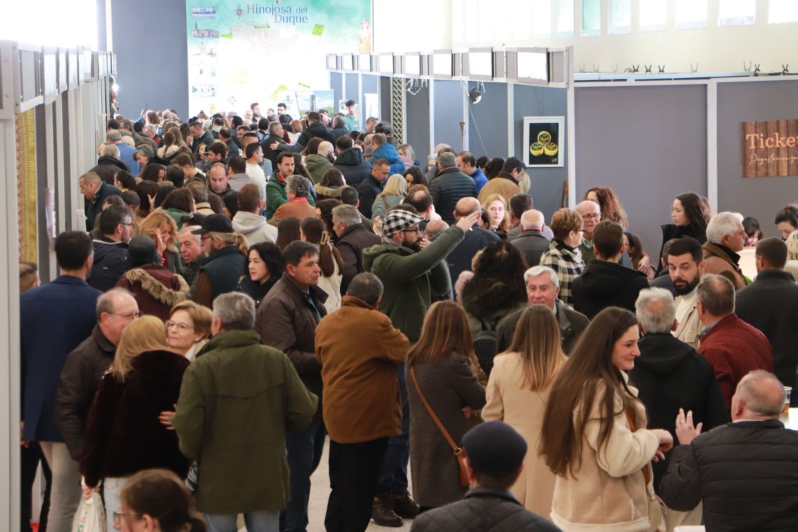 Las mejores imágentes del último día de la Feria del Queso de Los Pedroches