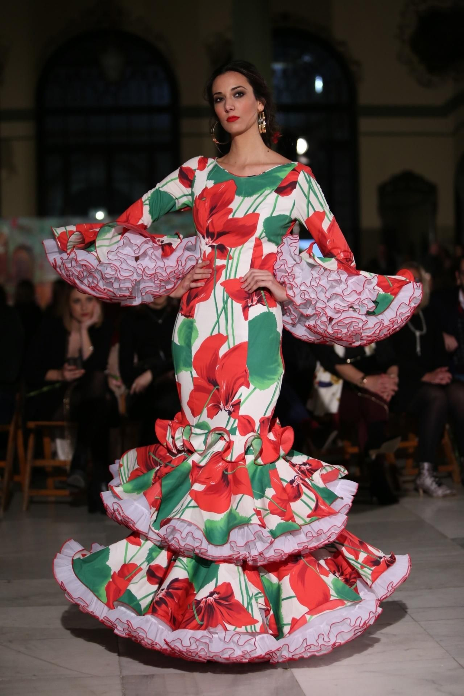 Los trajes de flamenca de flores que han conquistado 2019