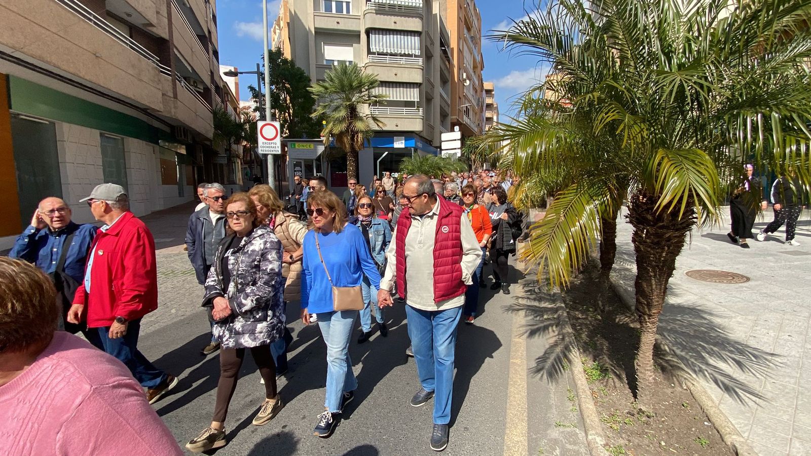 Han recorrido algunas de las principales calles de la localidad