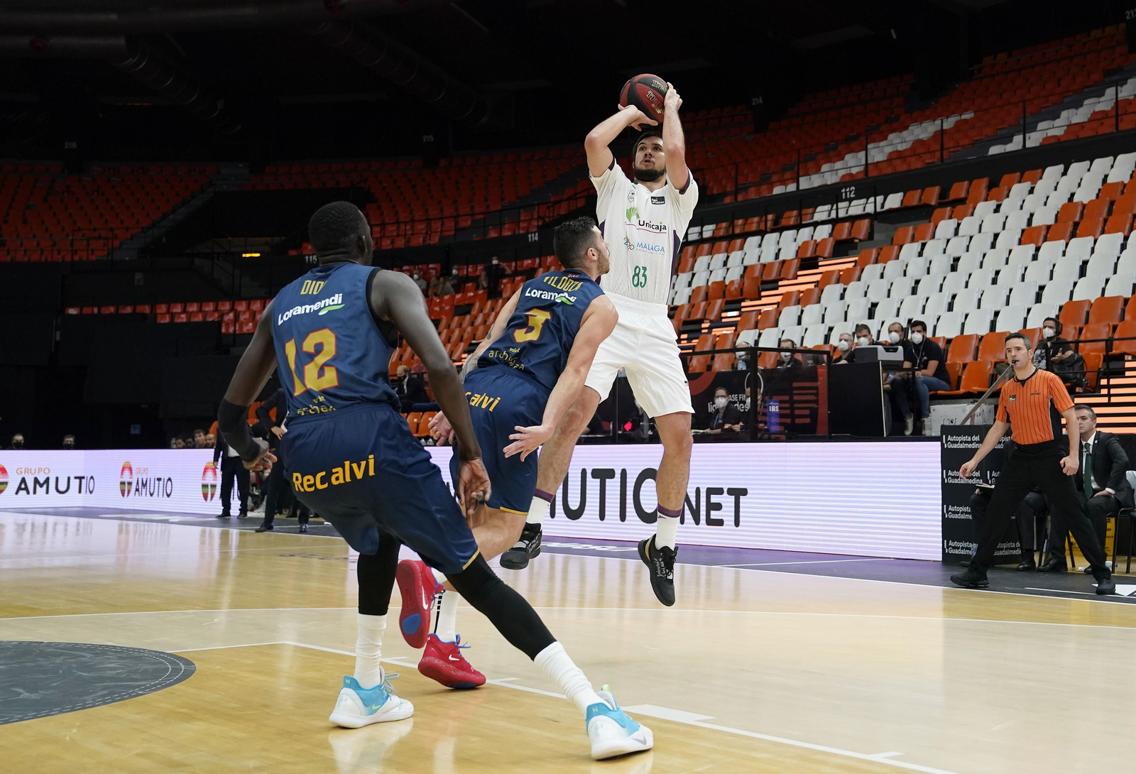 El Baskonia-Unicaja, en fotos