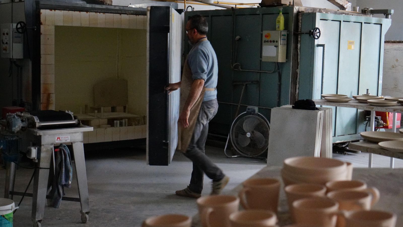 Horno para cocer las piezas.