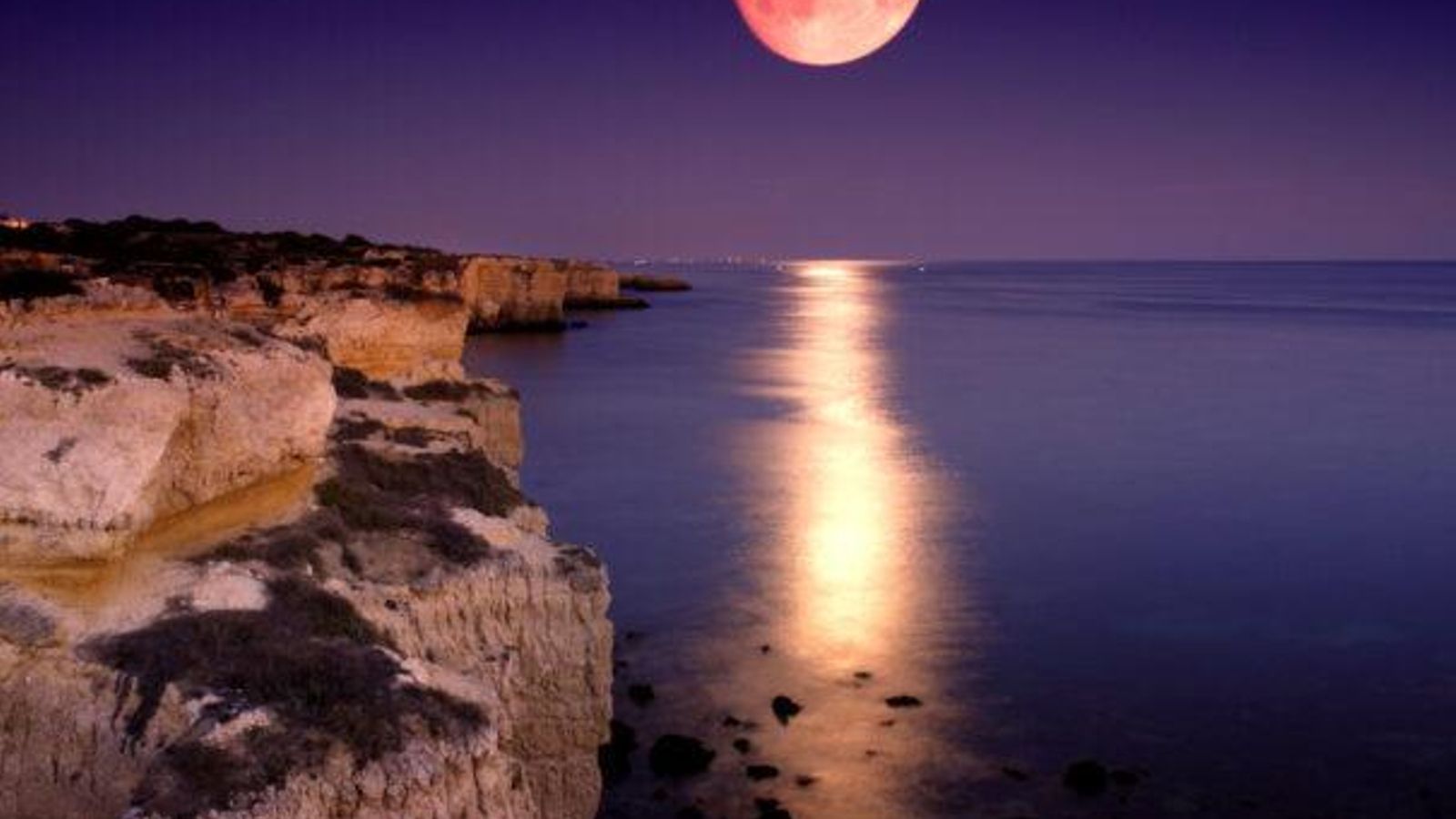 Ruta a la luz de la luna