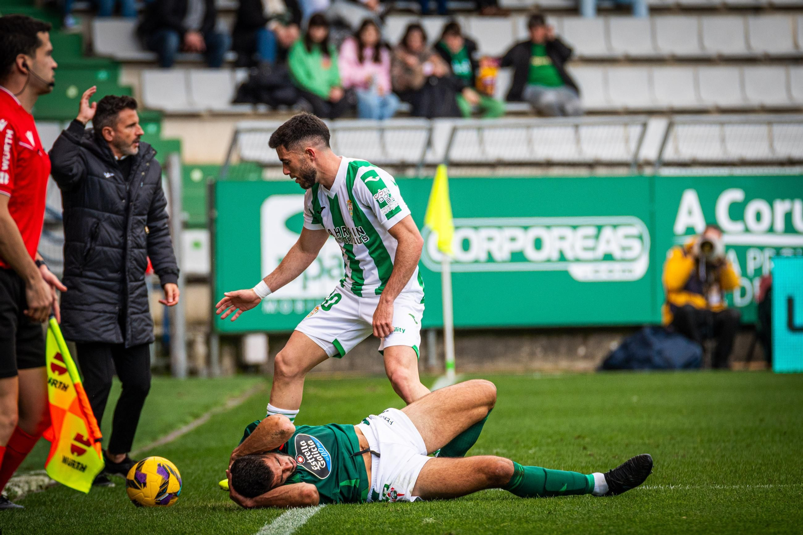 Las mejores fotos del agónico triunfo del Córdoba CF en Ferrol