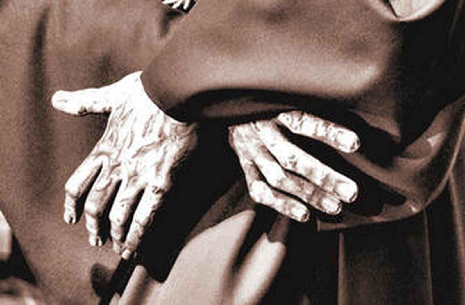 Jesús Barco e Inmaculada Ruiz, en el bar La Rosa de San Gil, junto a la Macarena.