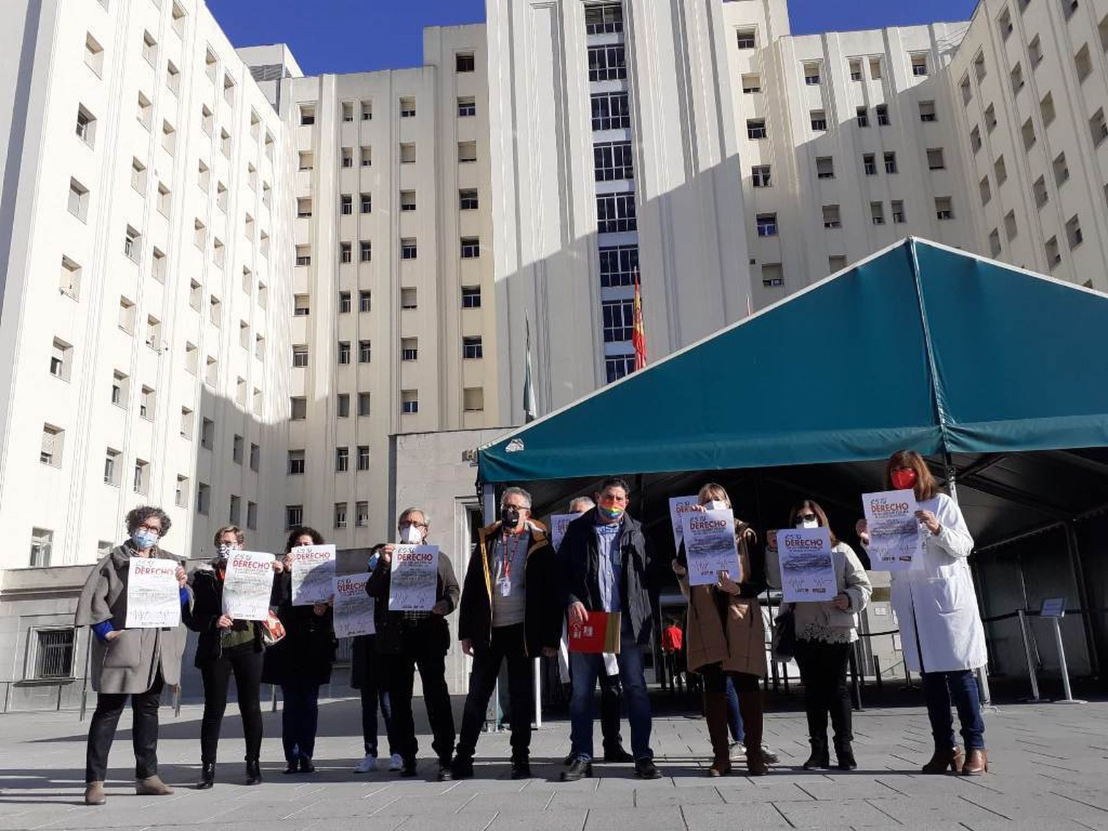 Presentación de la manifestación contra el "deterioro del sistema sanitario" en Granada.