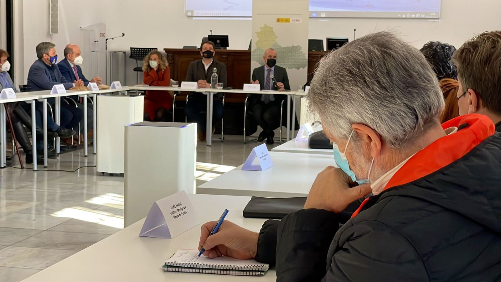 Reunión mantenida en la sede del CSIC, la Casa de la Ciencia.