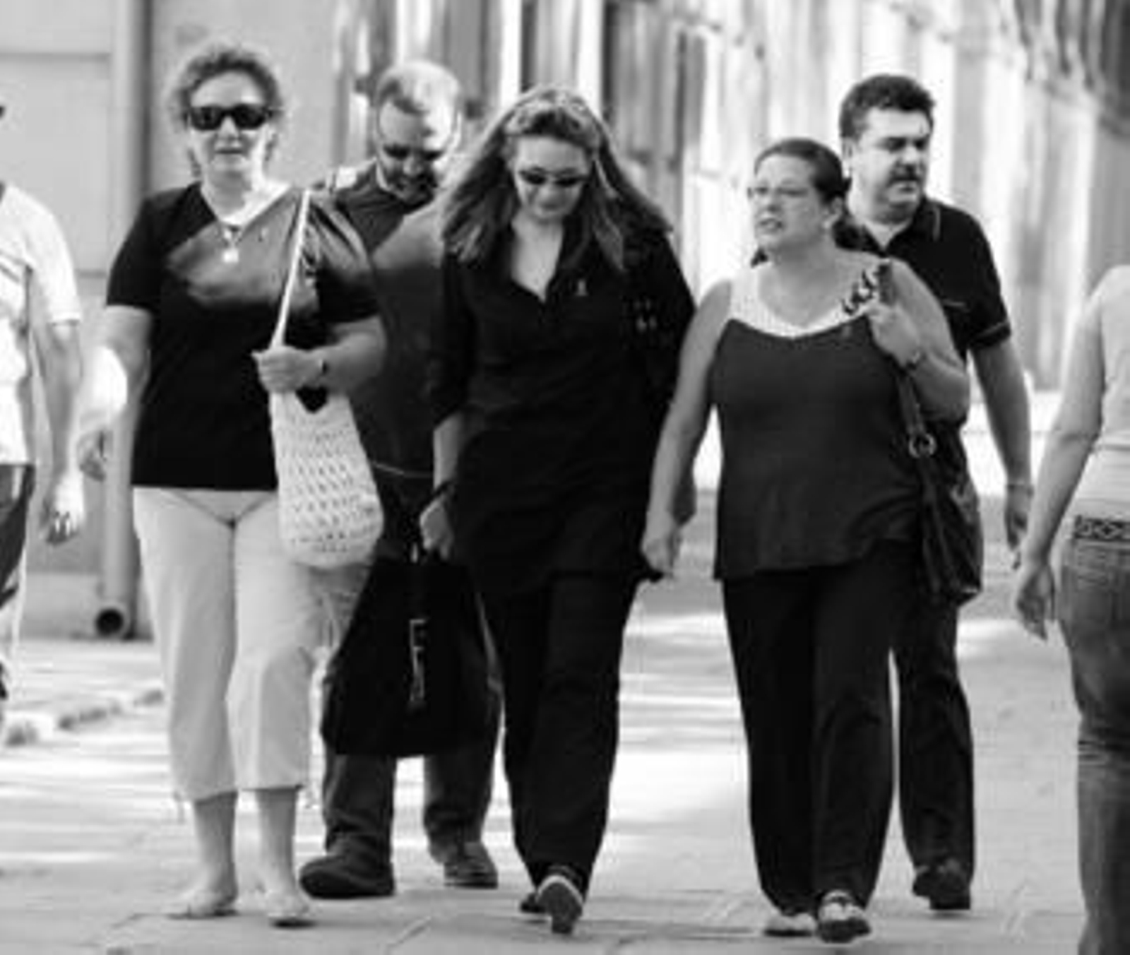Pilar Manjón (centro) y otros familiares de víctimas del 11-M, ayer.