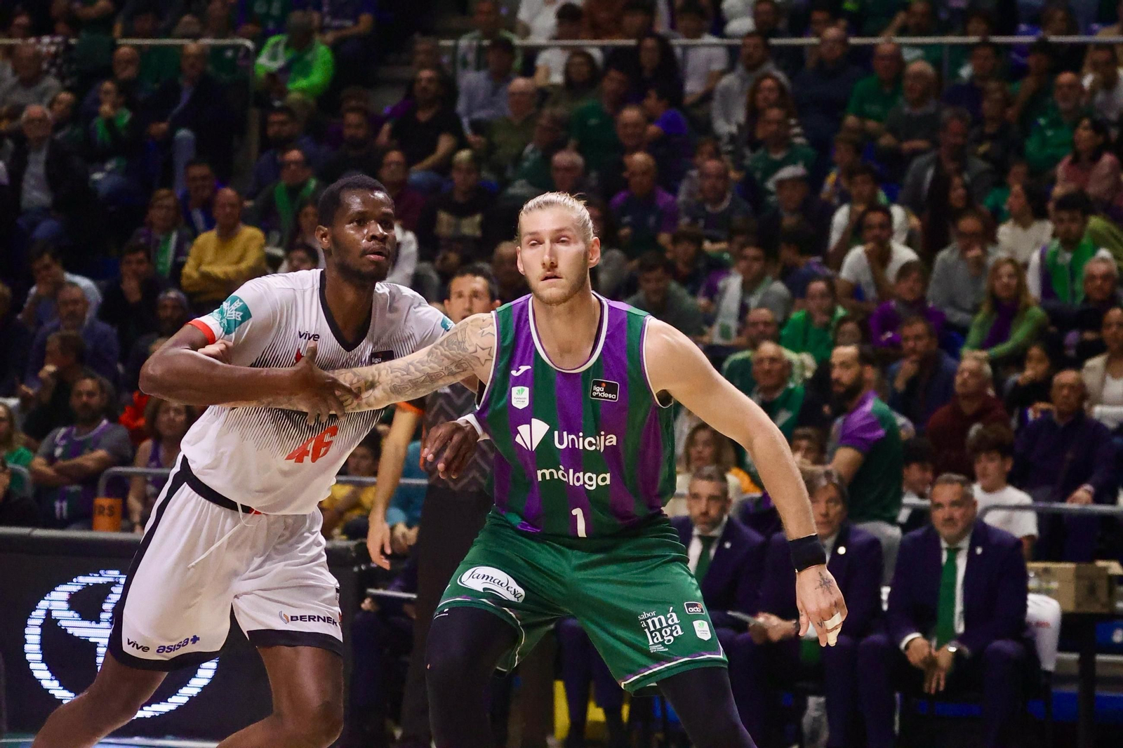 El Unicaja-Covirán Granada, en fotos