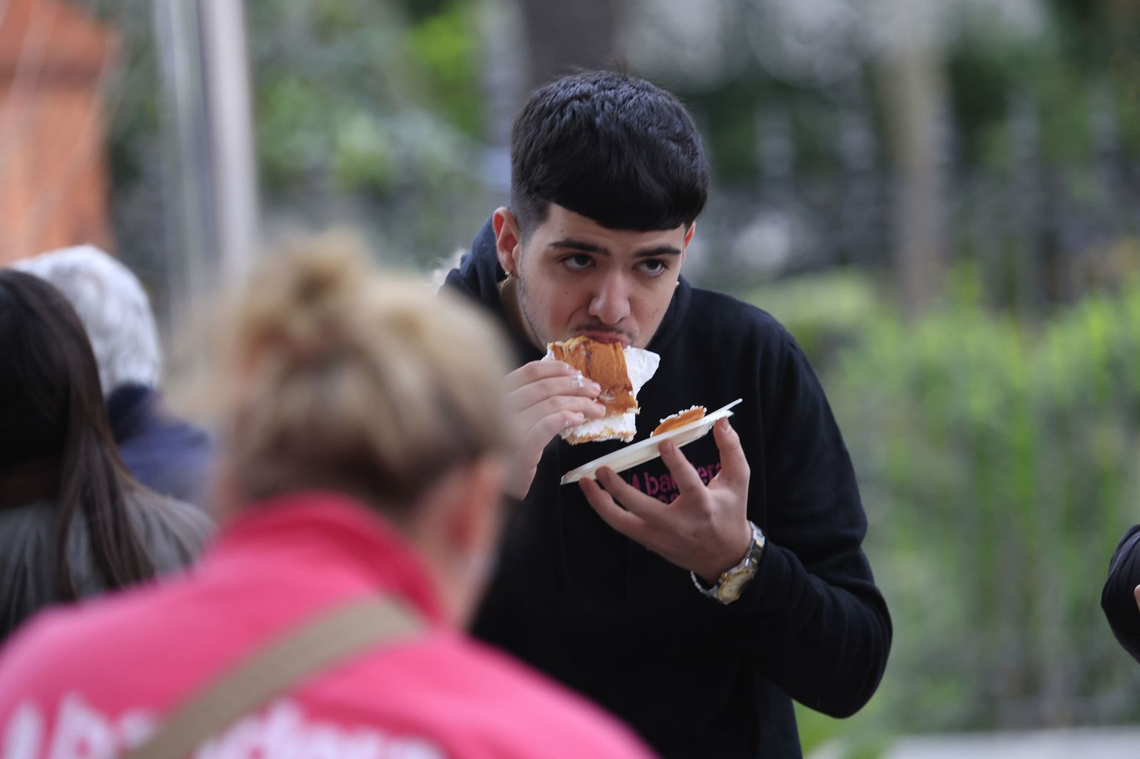 Las fotos del roscón de Reyes solidario en Algeciras