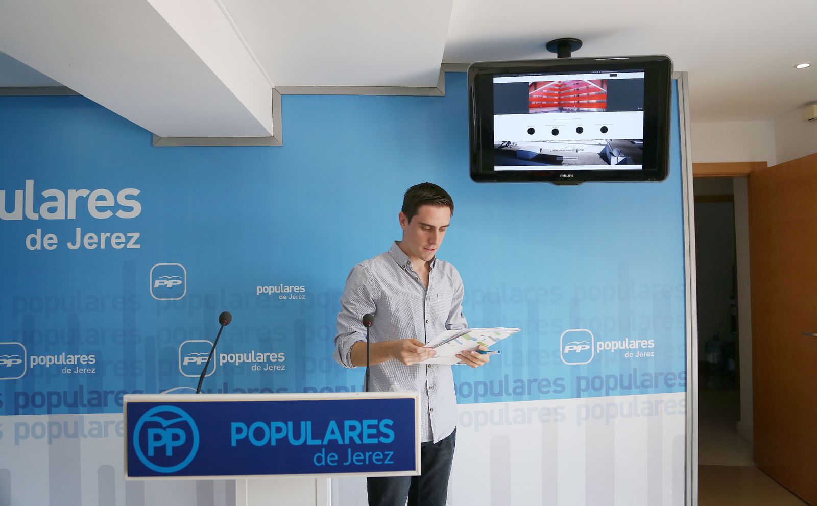 Jaime Espinar y Laura Álvarez, en comparecencias recientes.