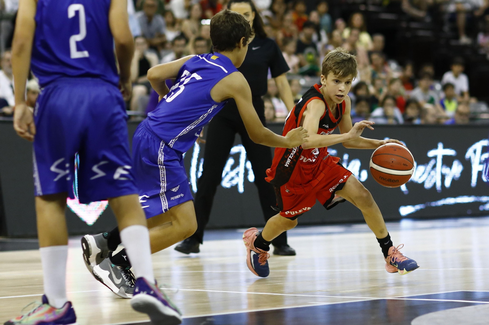 Encuéntrate en el partido del Fundación CB Granada de minibasket