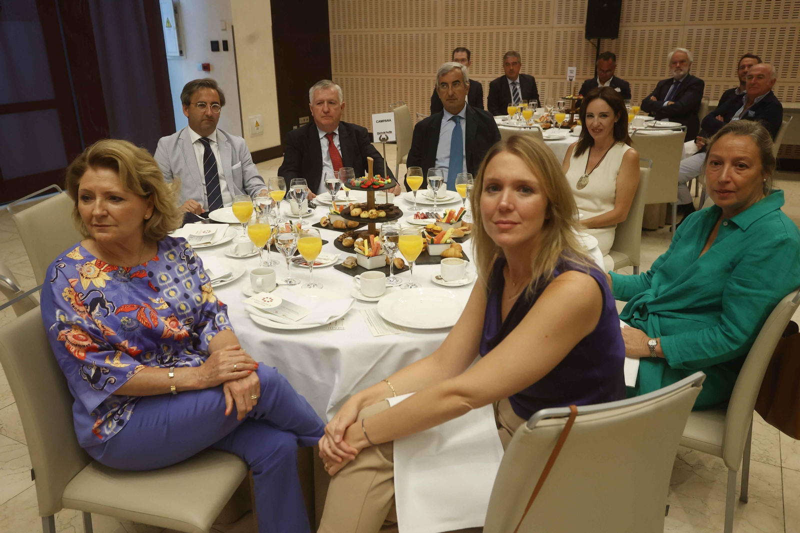 Elías Bendodo en el Foro Joly, todas las imágenes