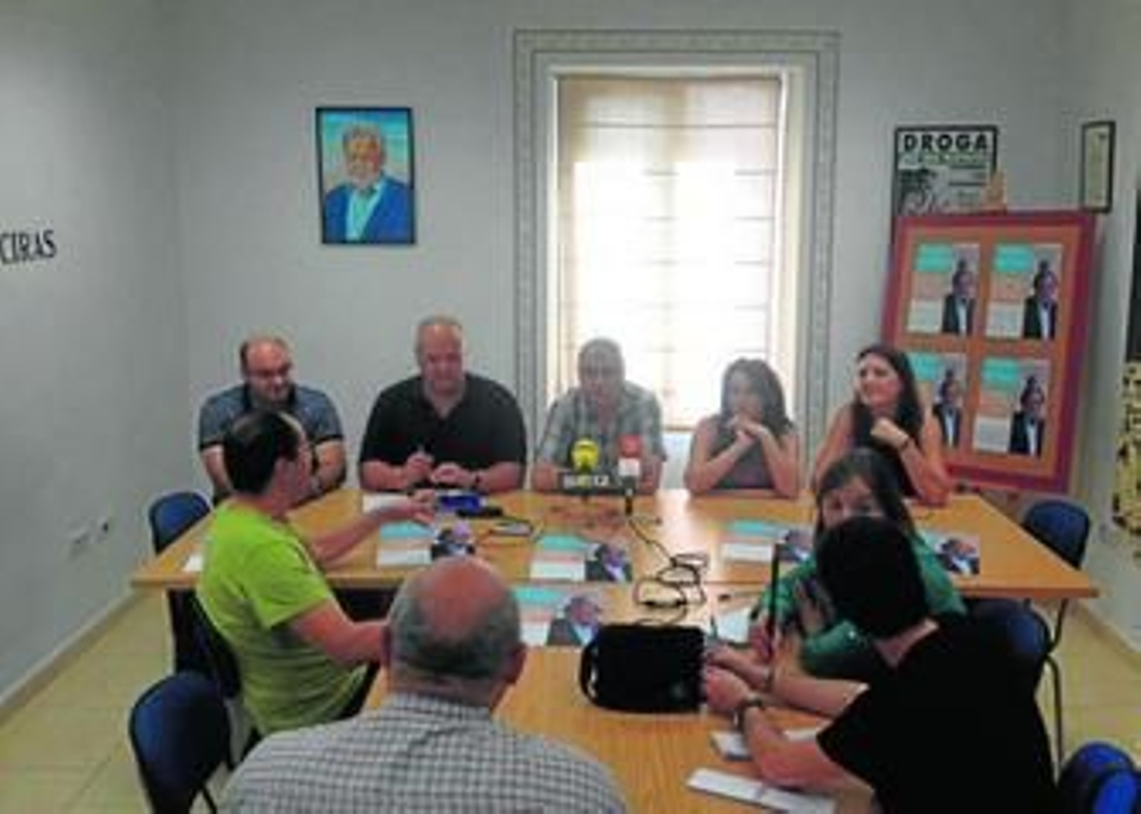 Un momento de la presentación del homenaje, ayer en la sede de Barrio Vivo en Algeciras.