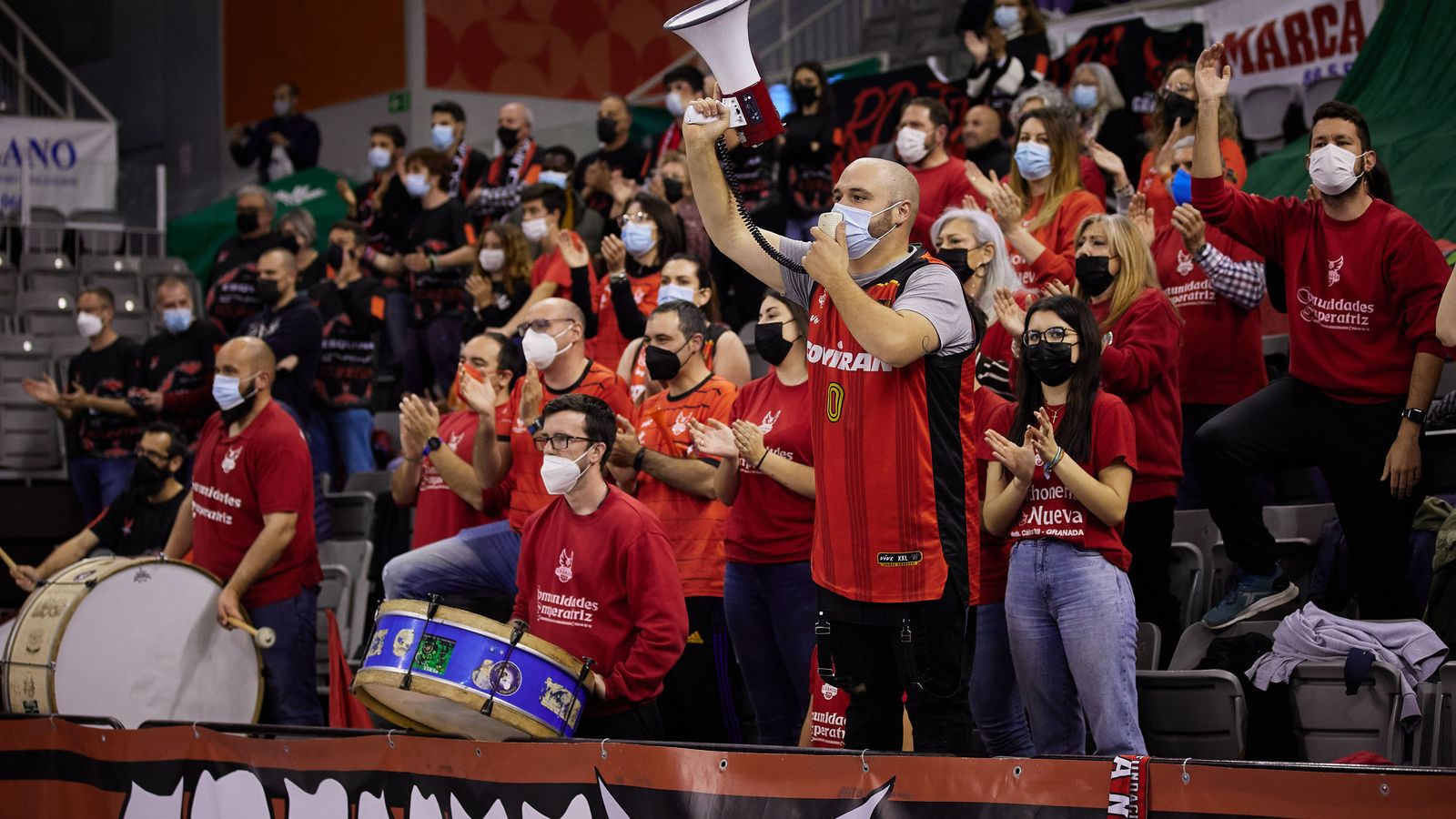 La afición rojinegra se desplezará hasta Madrid para apoyar a su equipo.