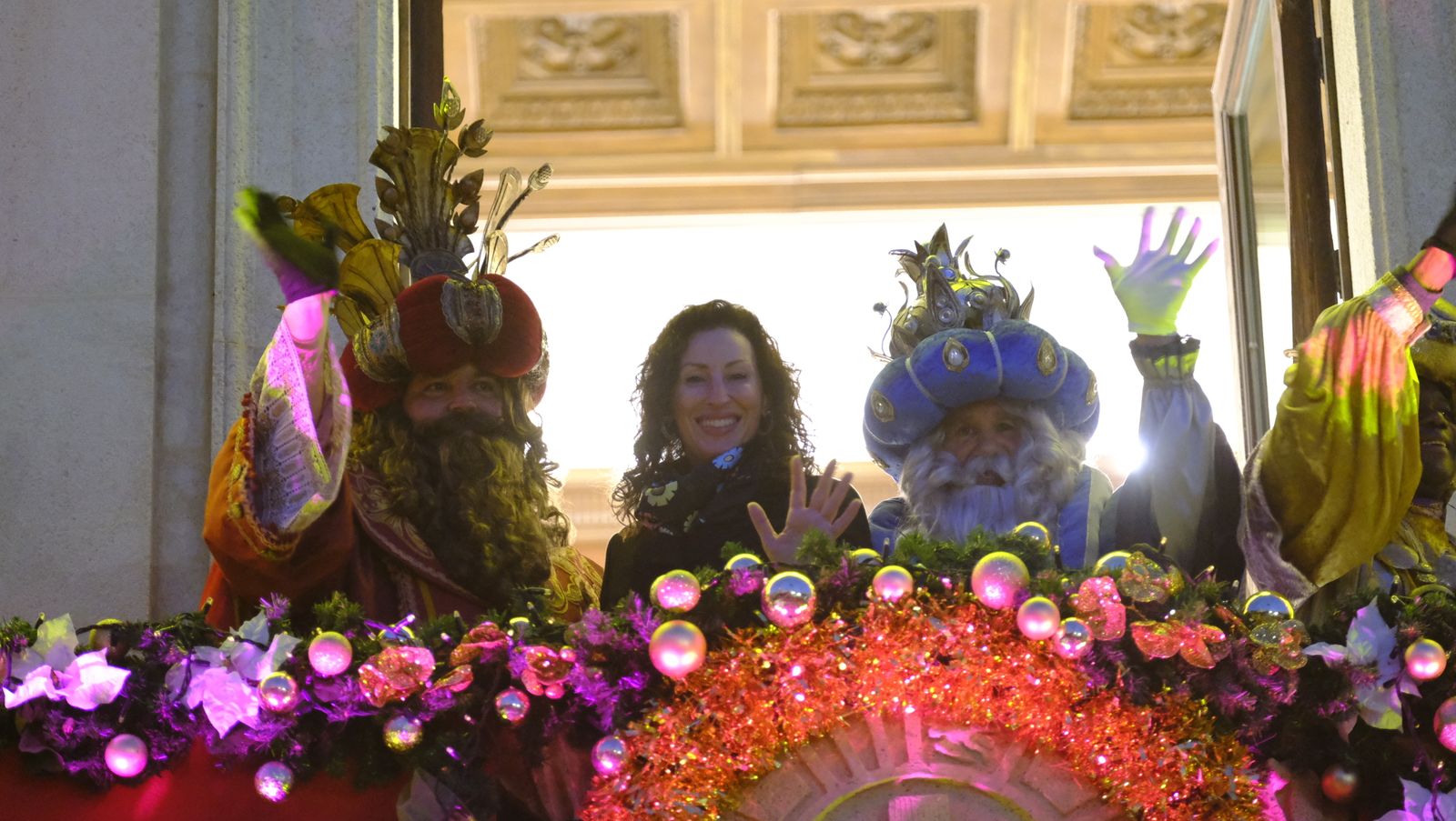 Fotogalería de la Cabalgata de Reyes Magos en Almería