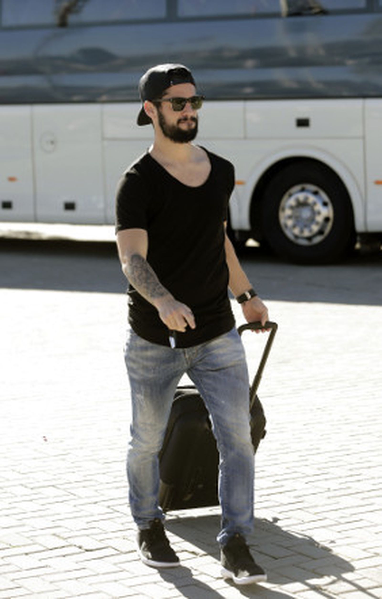 Isco deja la concentración española por una sobrecarga muscular