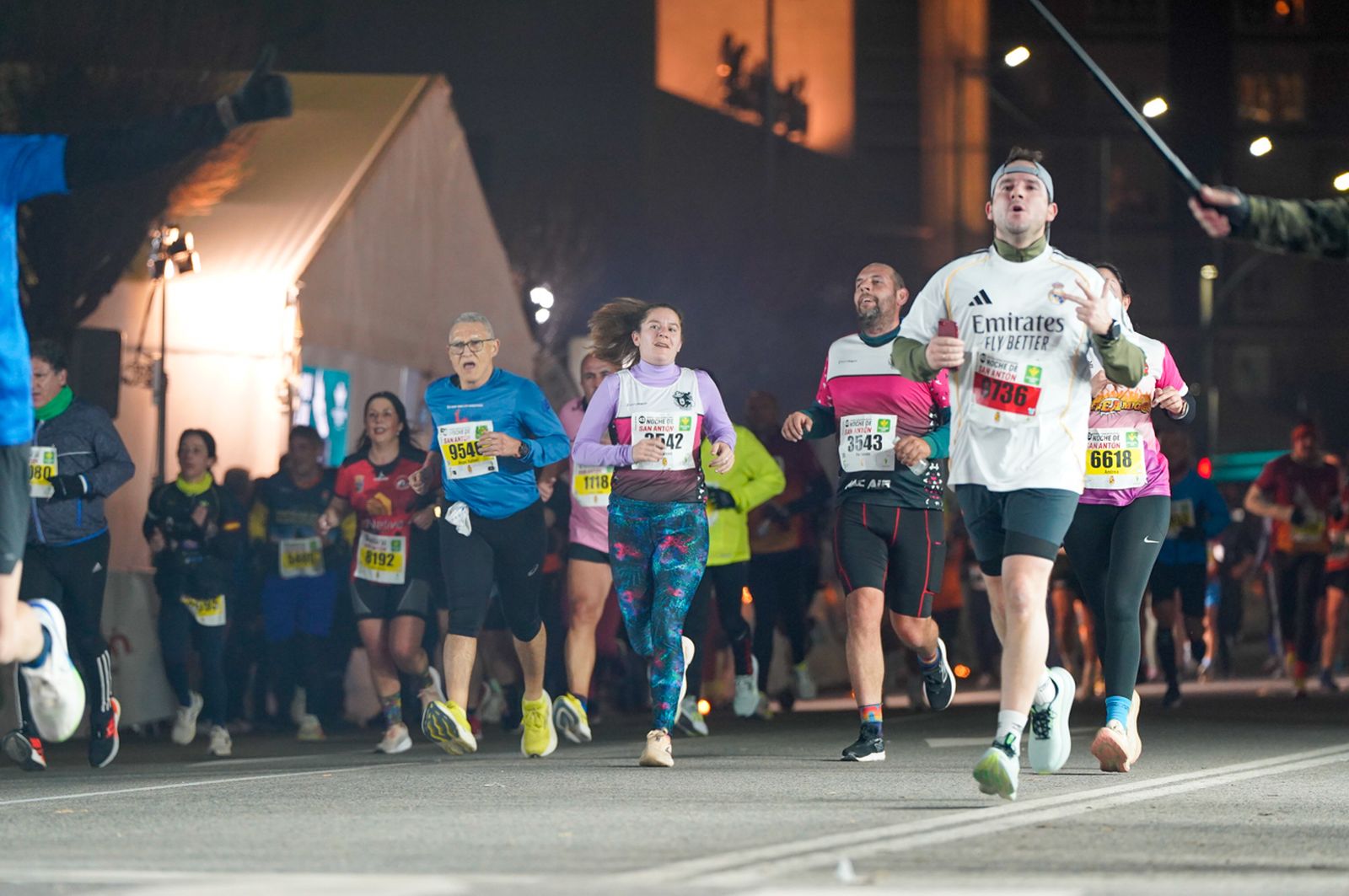En imágenes: búscate en tu llegada a meta de la Carrera de San Antón 2026 (12)