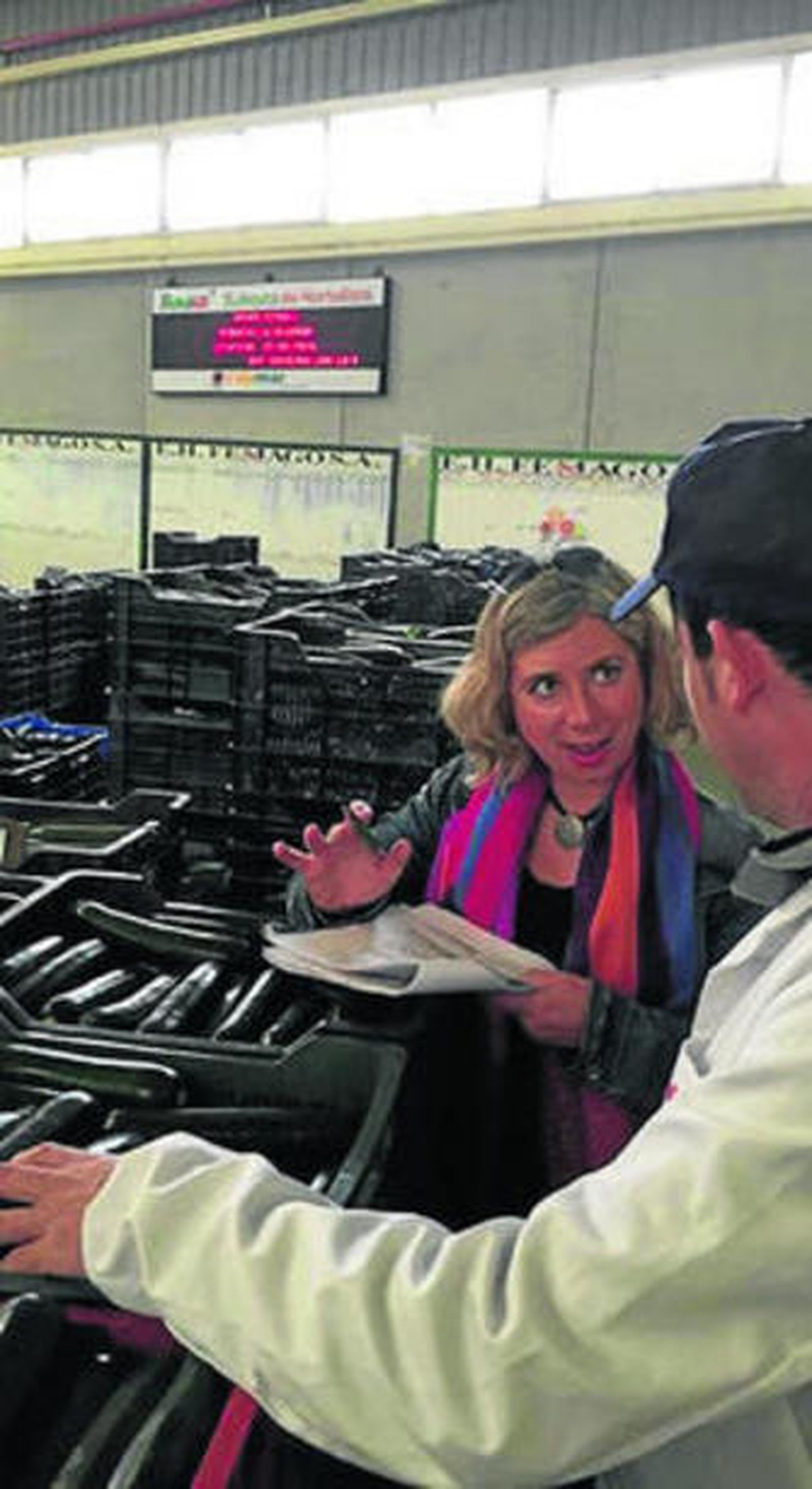 Una periodista de 'Salud al Día', en las instalaciones de Femago.