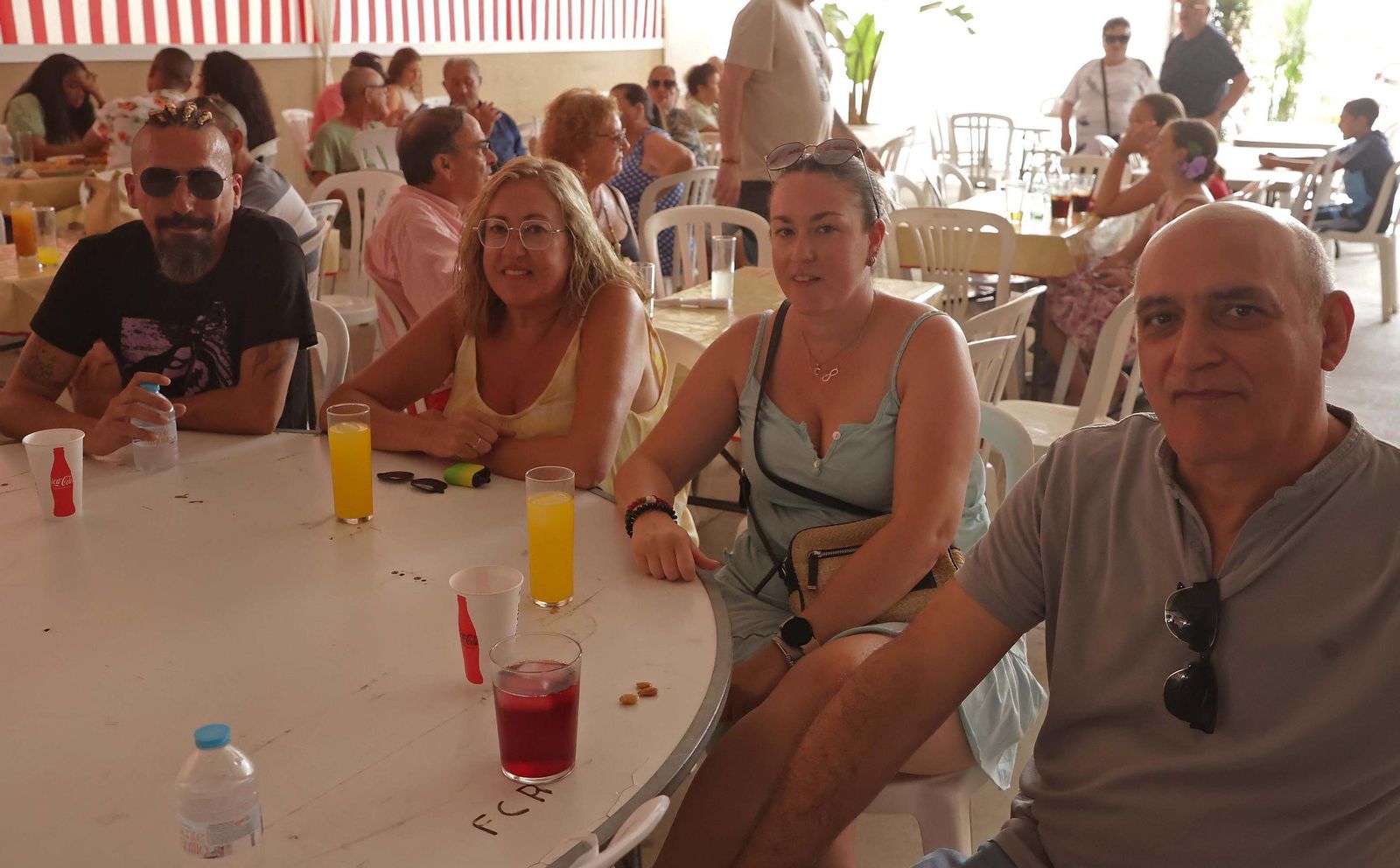 Fotos del Domingo Rociero en la Feria Real de San Roque